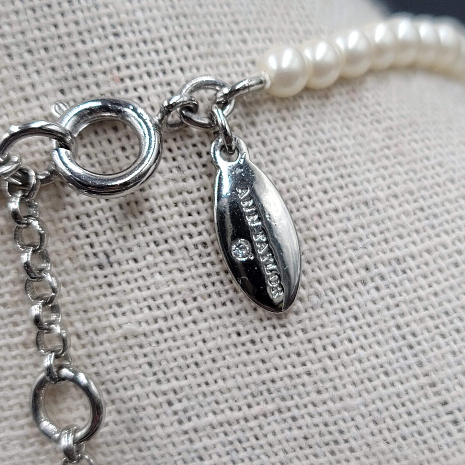 Ann Taylor Necklace Silver tone Chain Rhinestone Imitation Pearls Royal Blue 22"