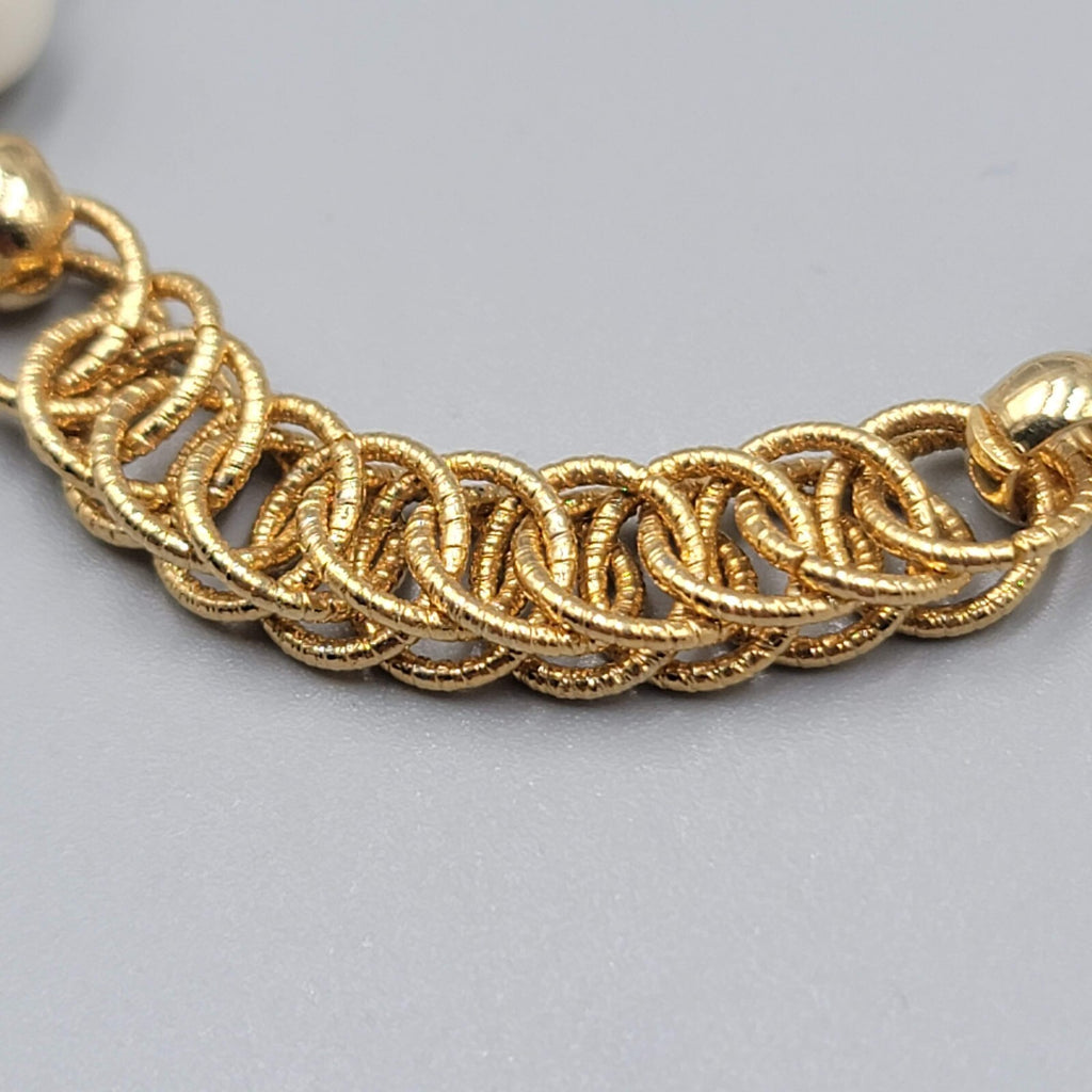Vintage Gold tone Interlocking Links Bracelet Faux Pearl Bead 7.25"