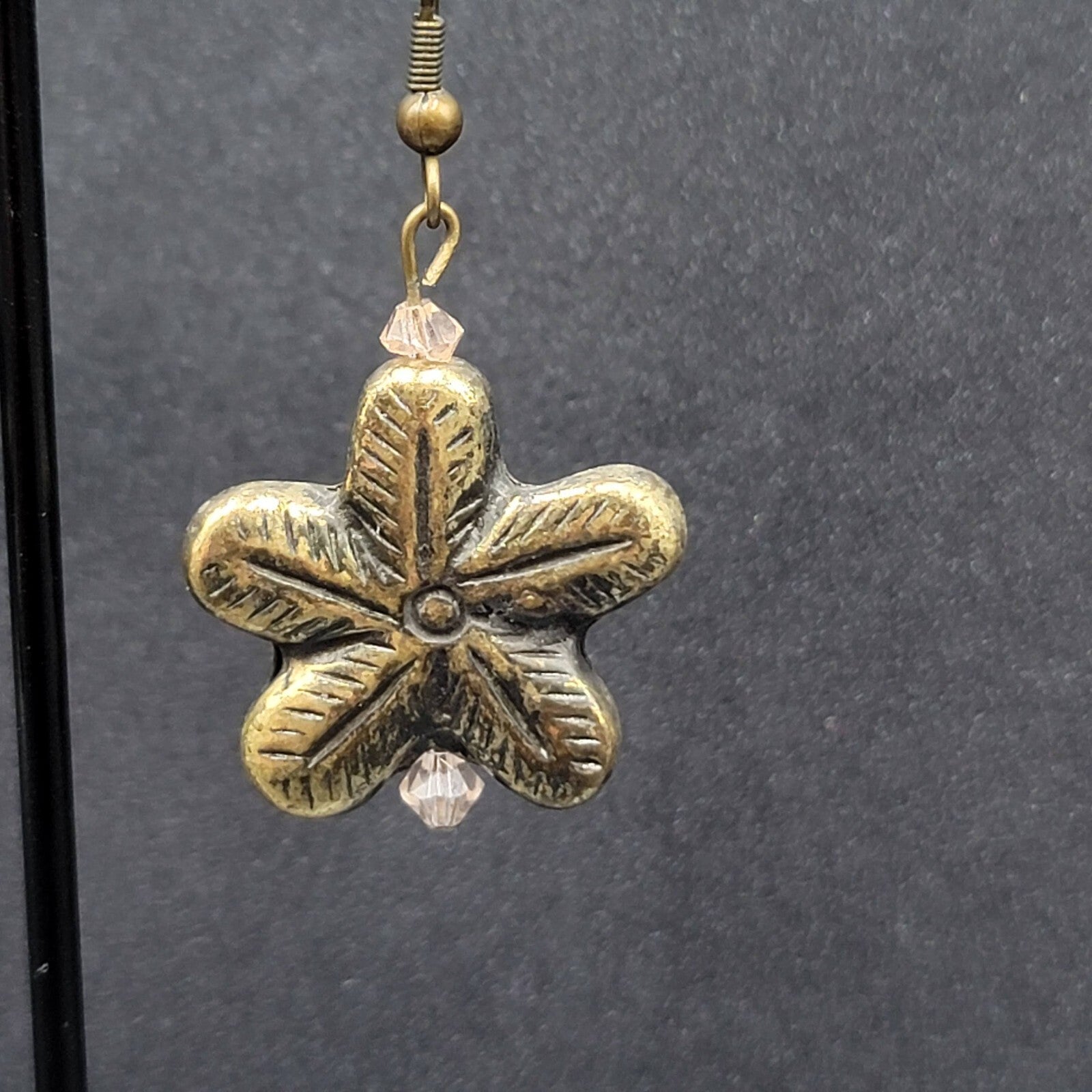Flower Pierced Earrings Gold tone Pink Crystal Bead Dangle 1"