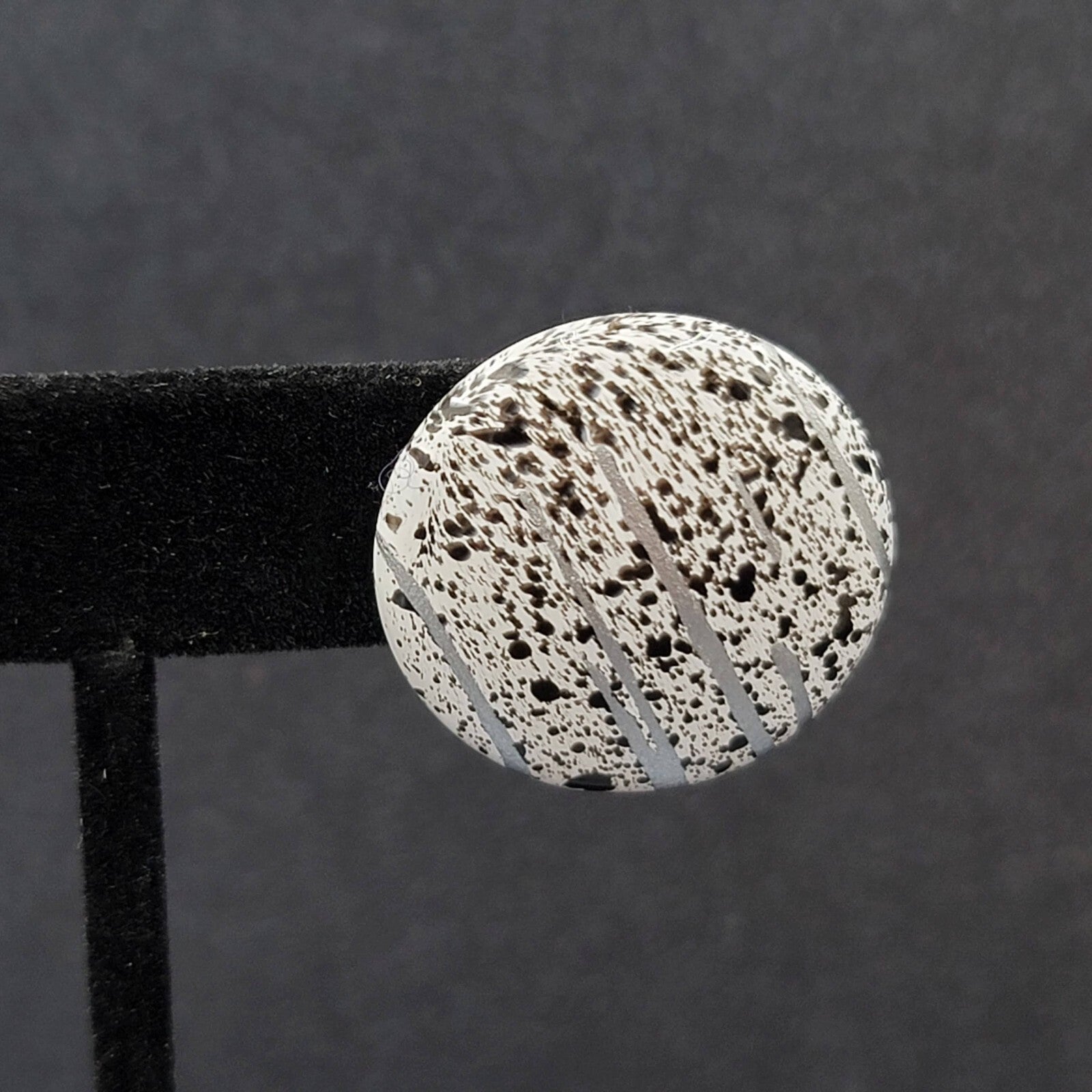 Vintage Pierced Earrings White Round Silver Black Spatter 1"