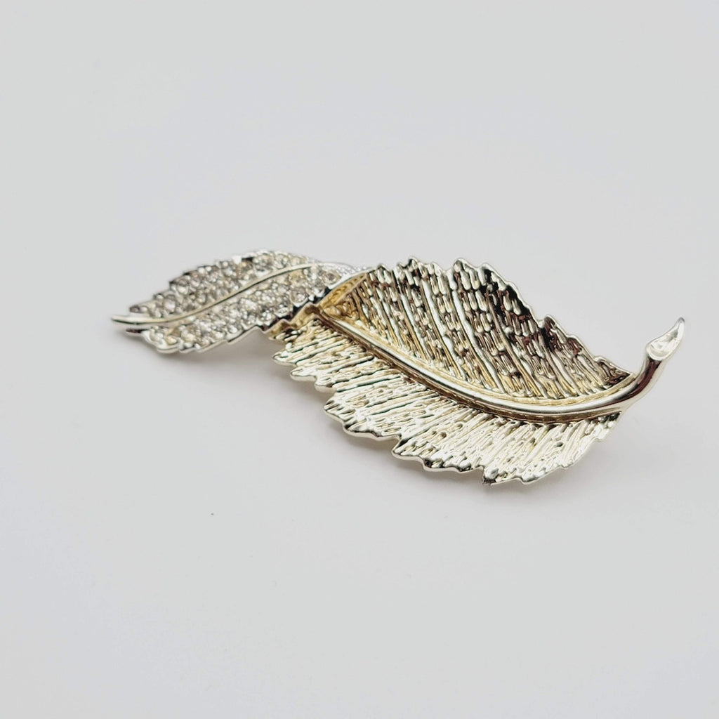 Vintage Sarah Cov Feather Rhinestone Brooch Light Gold tone 3 in