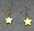 Pierced Earrings Gold tone Hook Green Dyed Shell Star Bead Dangle  5/8"