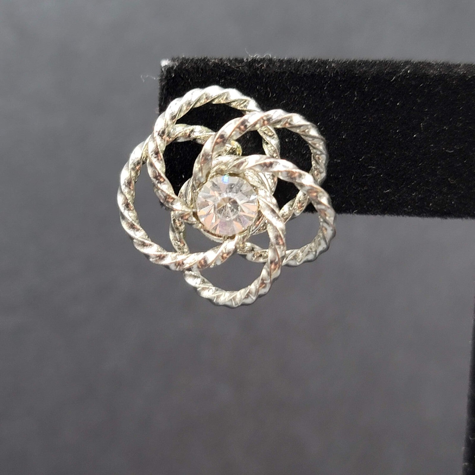 Vintage Pierced Earrings Silver tone Wire Knot Studs Rhinestone Center 3/4"