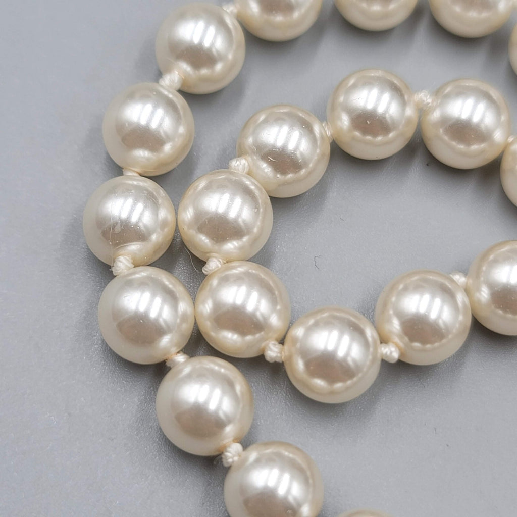Vintage Necklace Faux Pearl Glass Bead Hand Knotted 7mm 19"