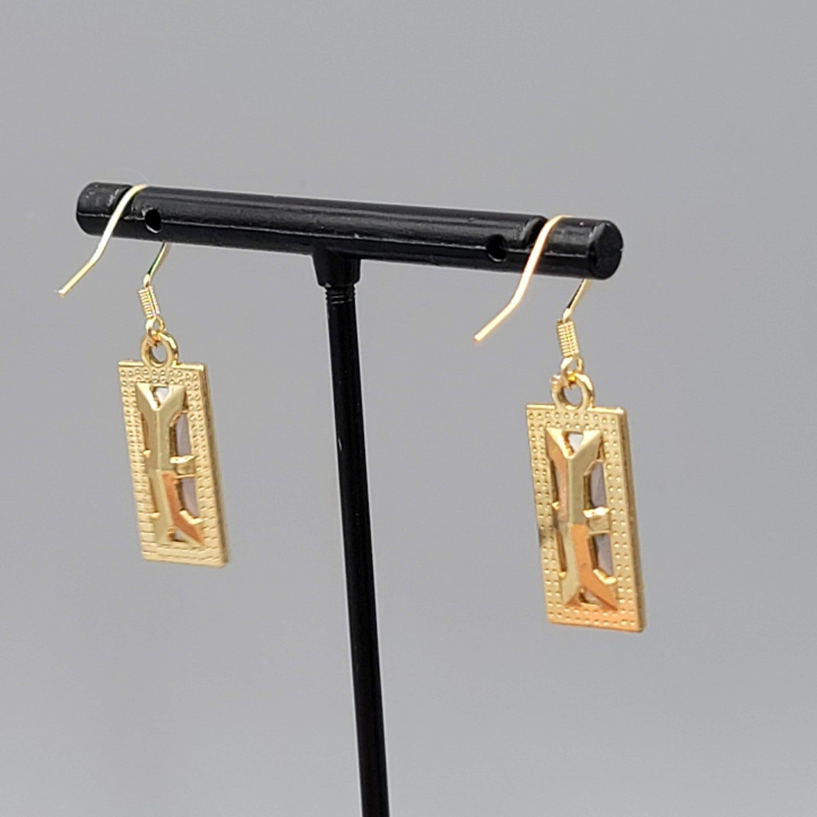 Pale Pink Rhinestone Rectangle Pierced Earrings Gold tone Dangle 7/8"