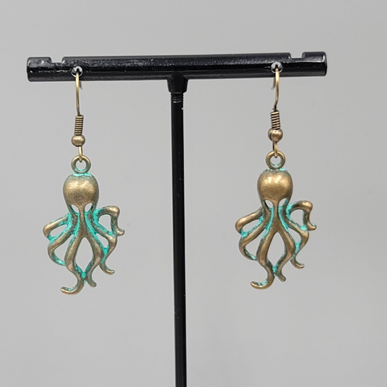 Octopus Beach Sea life Pierced Earrings Bronze tone Green wash Dangle 1 1/8"