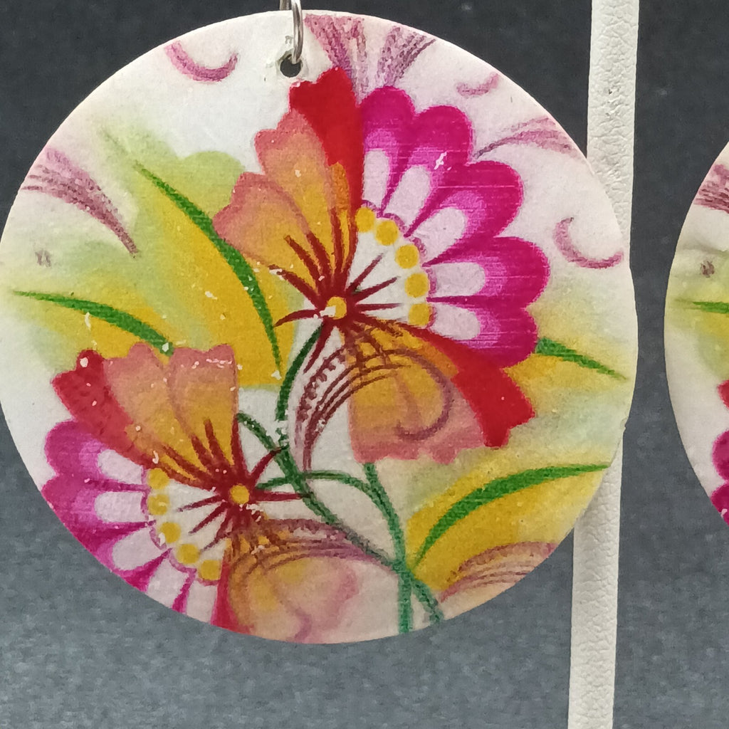 Pierced Earrings Painted Shell Round Multicolor Flower Silver tone Dangle 2"