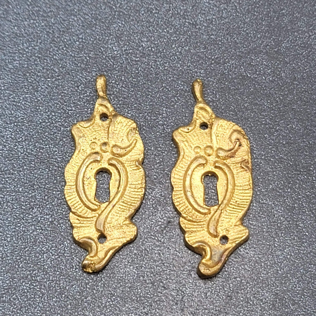 Vintage Small Lot of 2 Brass Skeleton Key hole Escutcheon 1.75" Salvage Hardware