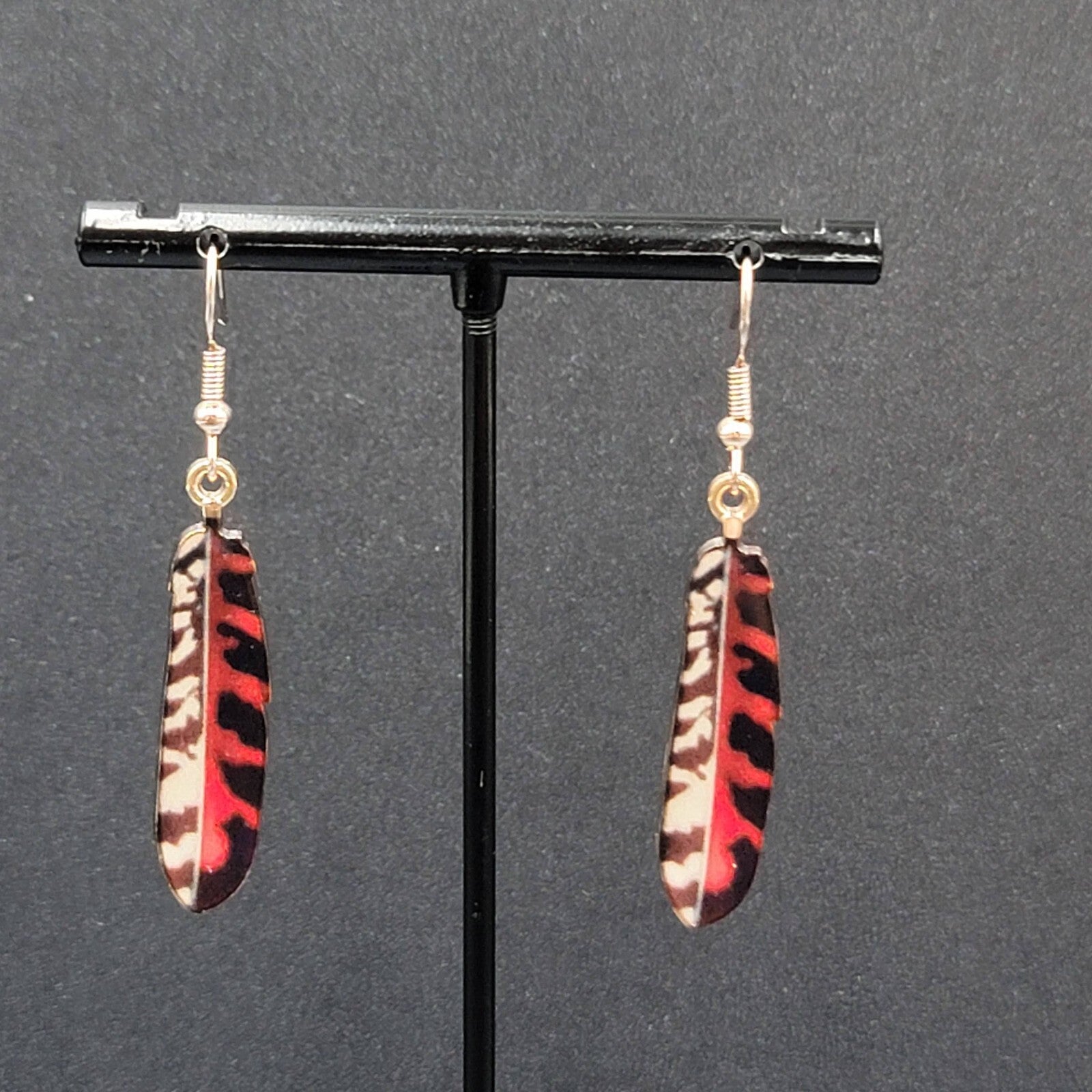 Metal Feather Pierced Earrings Red Black White Gold tone Dangle 1.5"