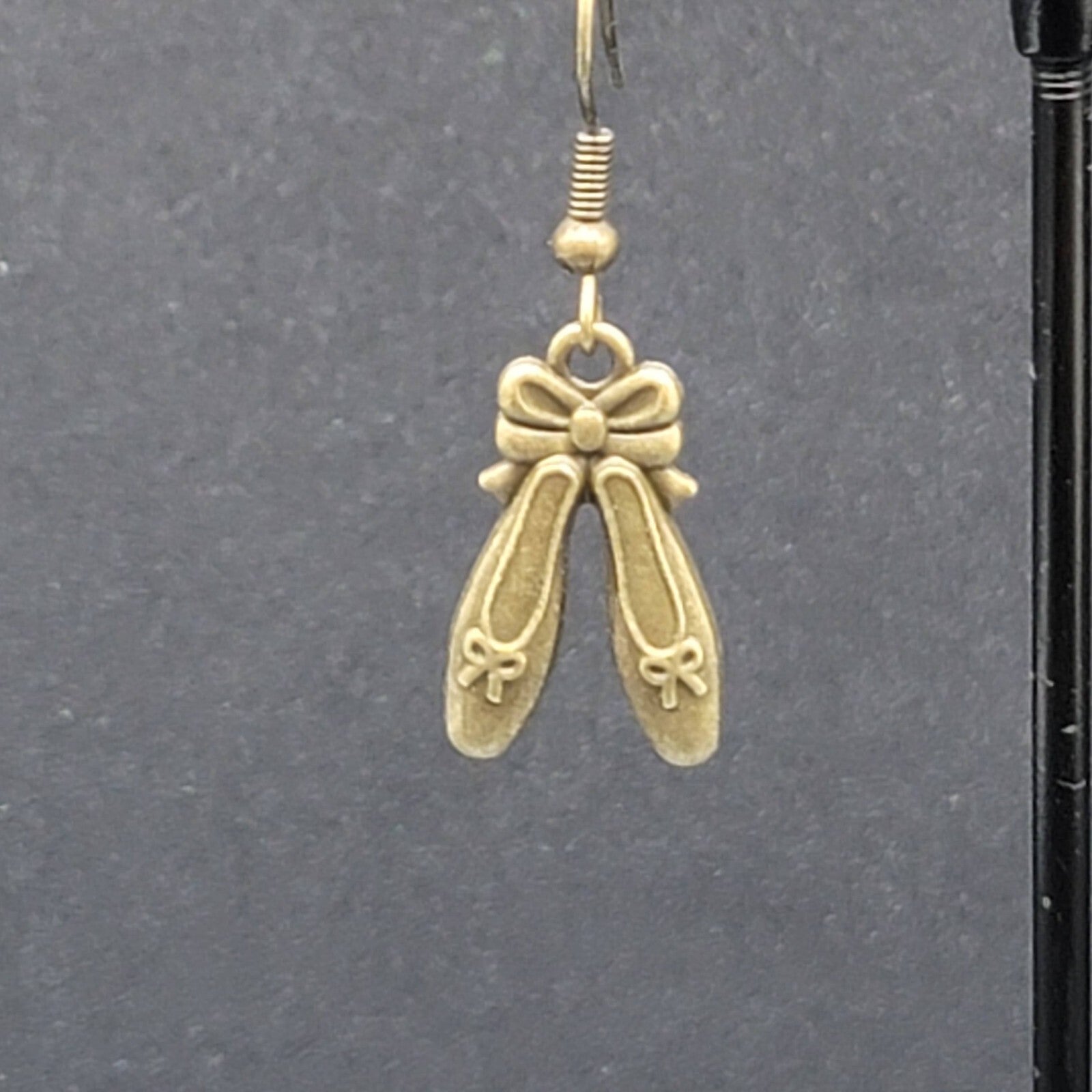 New BALLET SHOES Pierced Earrings Bronze tone Dangle Embossed 7/8"