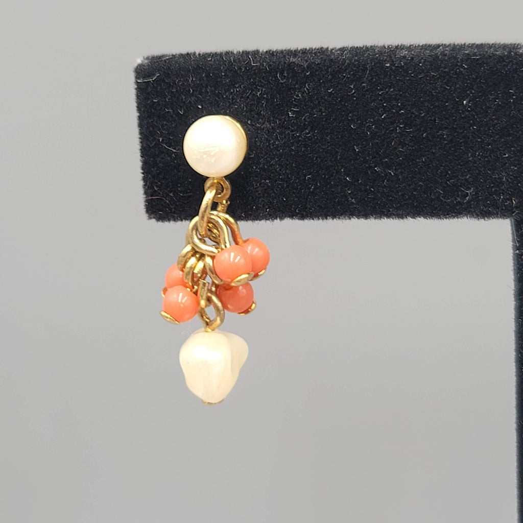 New York Co Faux Pearl Faux Coral Pierced Earrings Gold tone Dangle 1"