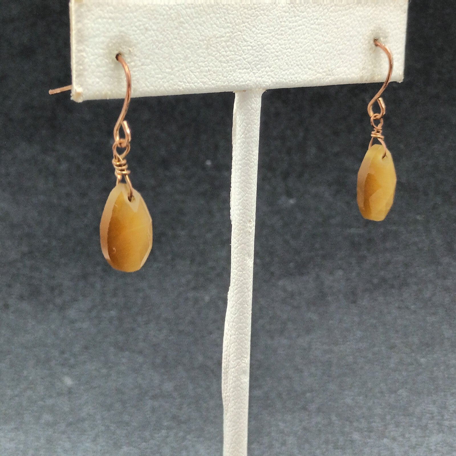 Pierced Earrings Faceted Yellow Chatoyant Glass Teardrop Copper tone Dangle 1/2"