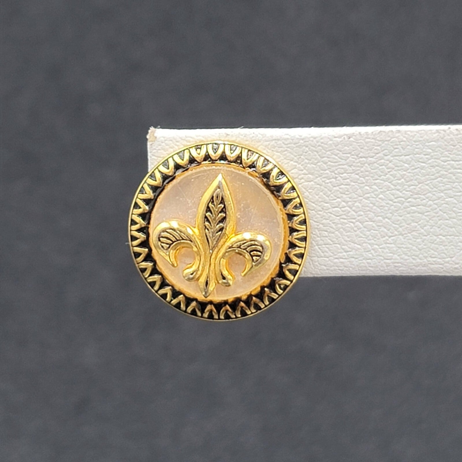 Vintage Clip on Earrings Gold tone Fleur Di Lis Mother of Pearl 5/8" Screw Back