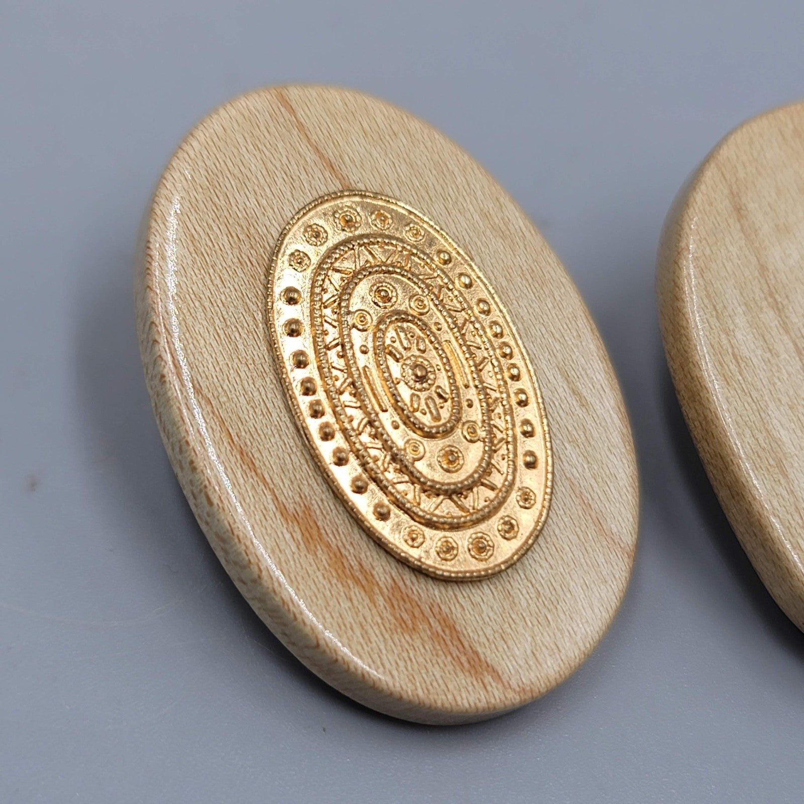 Large Wood Statement Pierced Earrings Oval Drop Gold tone 1.5"