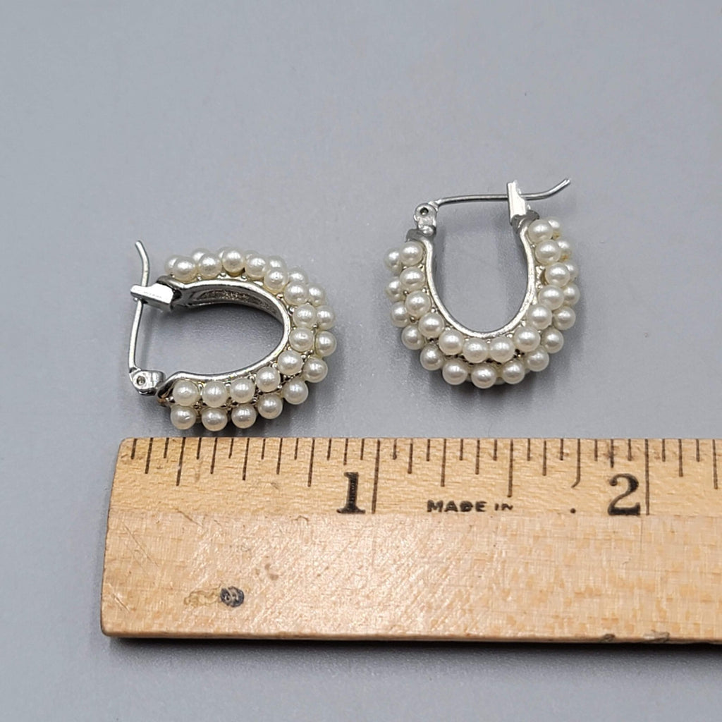 Hoop Pierced Earrings White Beaded Hoops Silver tone 3/4"