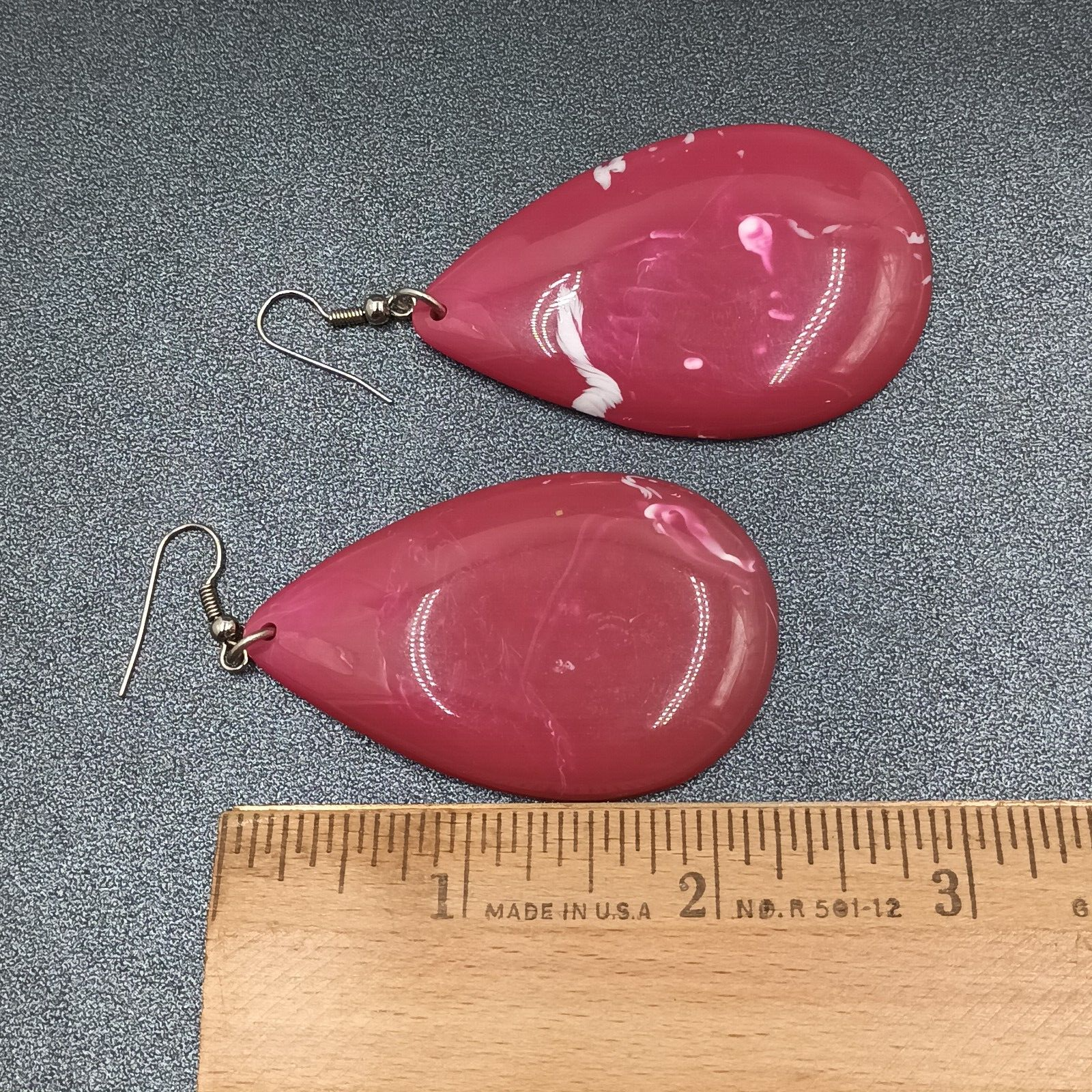 Pierced Earrings Pink Swirl Acrylic Teardrop Silver tone Hook Dangle 2 1/4"