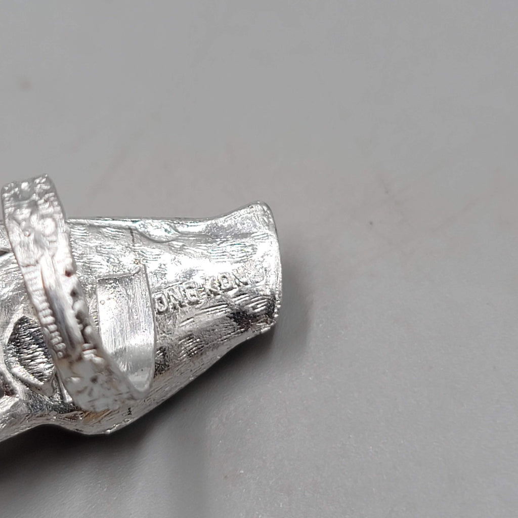 Peace Sign Hippie Vending Machine Prize Metal Ring 1960-70s NOS Silver tone Adj