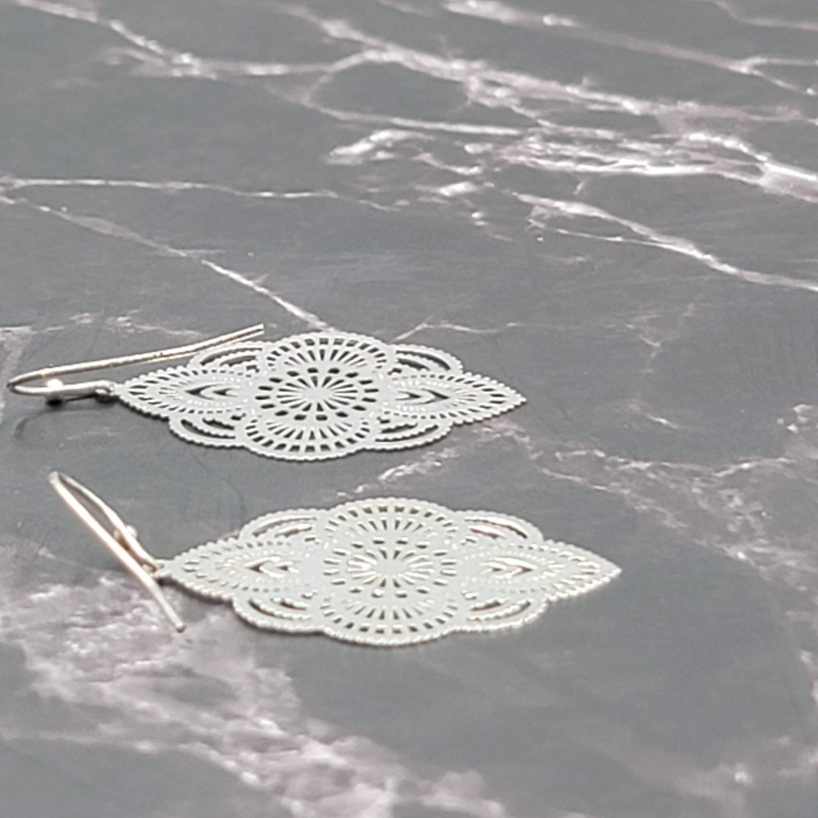 Laser Cut Metal Pierced Earrings Silver tone Dangle  1 3/8 in