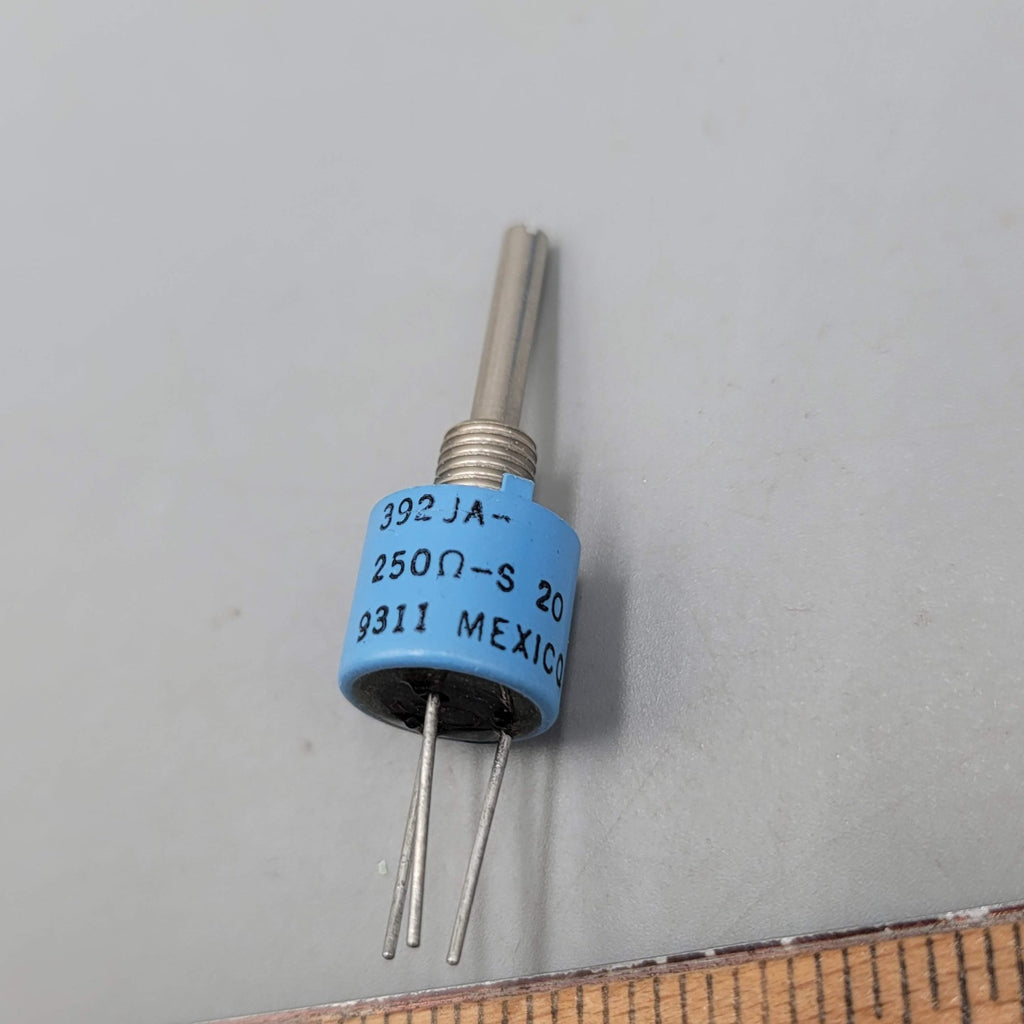 Vintage Clarostat 392JA 1 meg potentiometer Lot of 4 New Old Stock