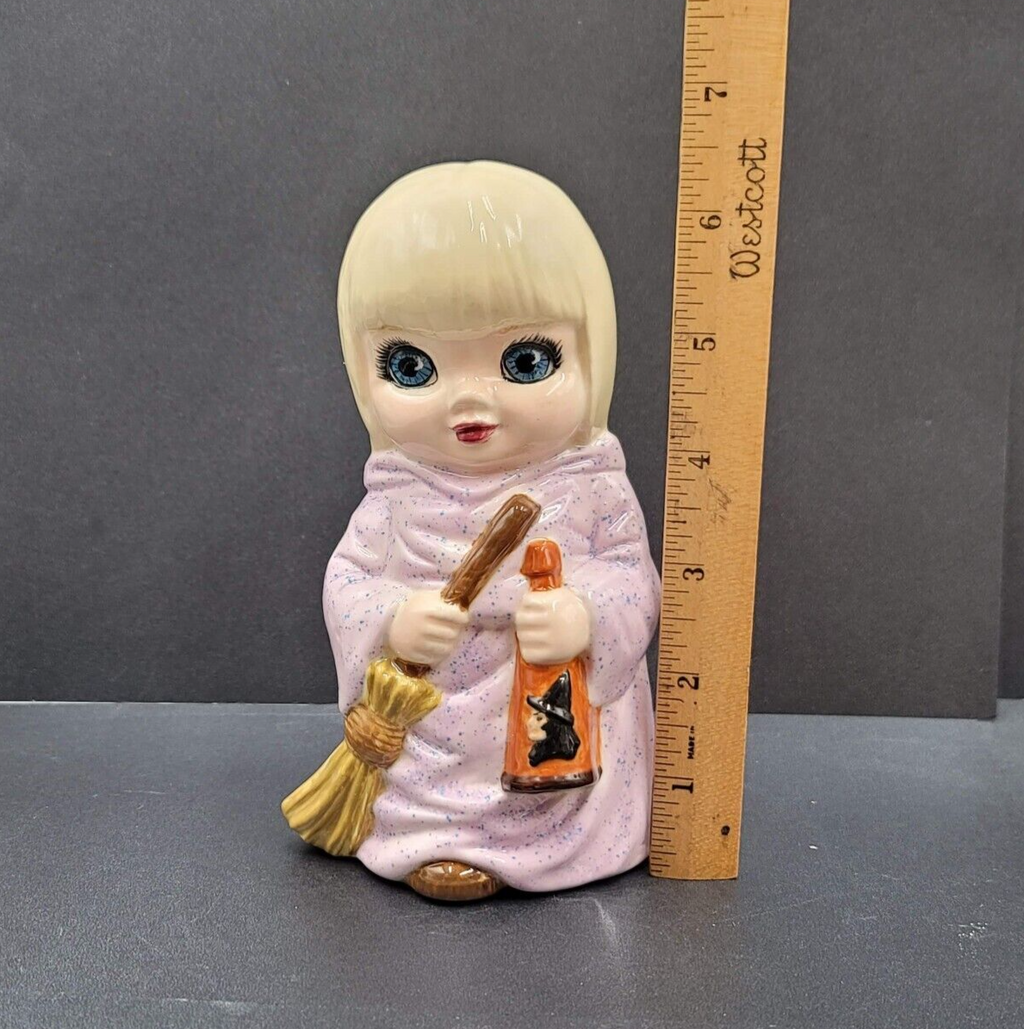 Vtg Albertas Molds Hand Painted Ceramic Witch Girl Trick or Treater Halloween