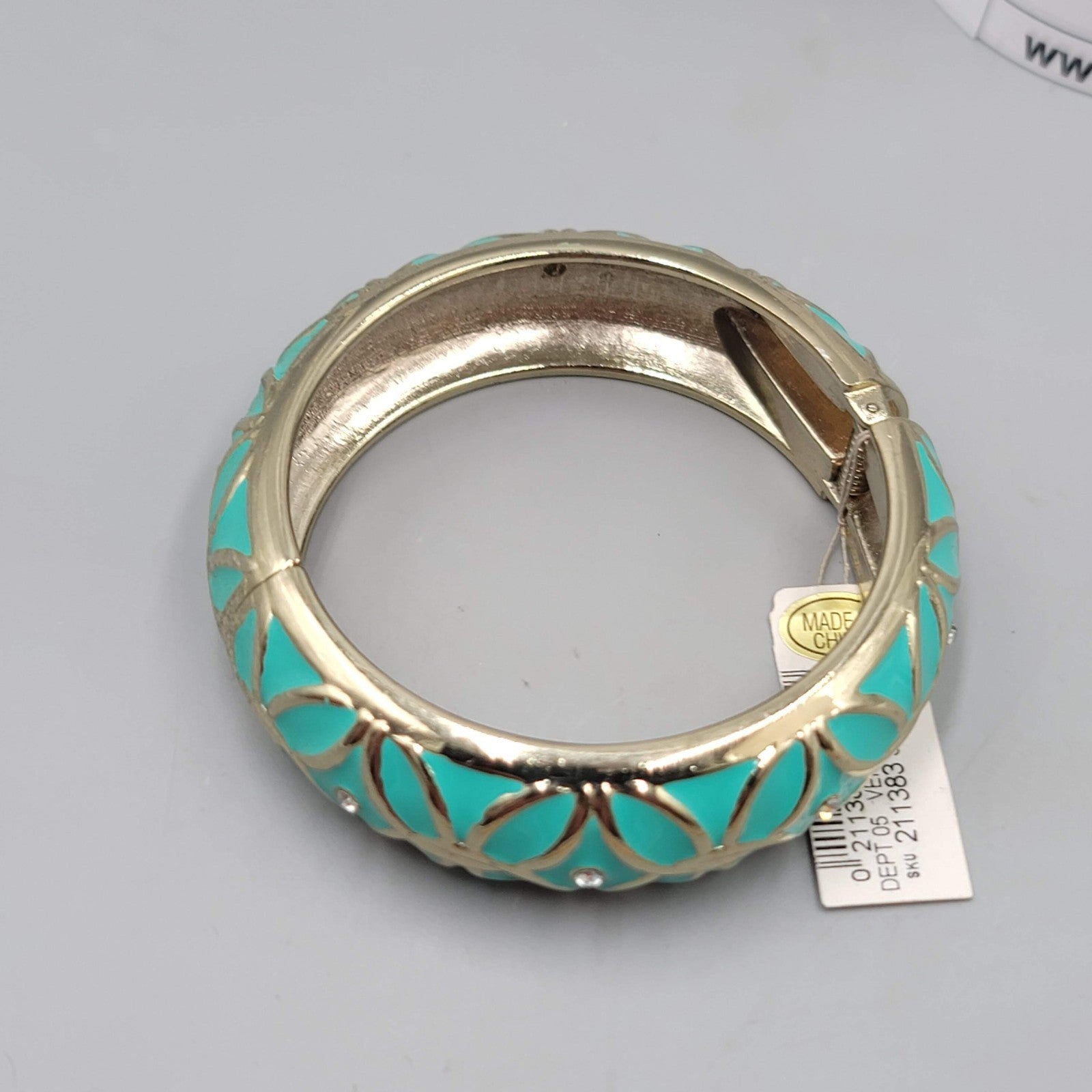Dress Barn Bracelet NWT Teal Enamel Crystal Hinged Bangle Gold tone 7 in