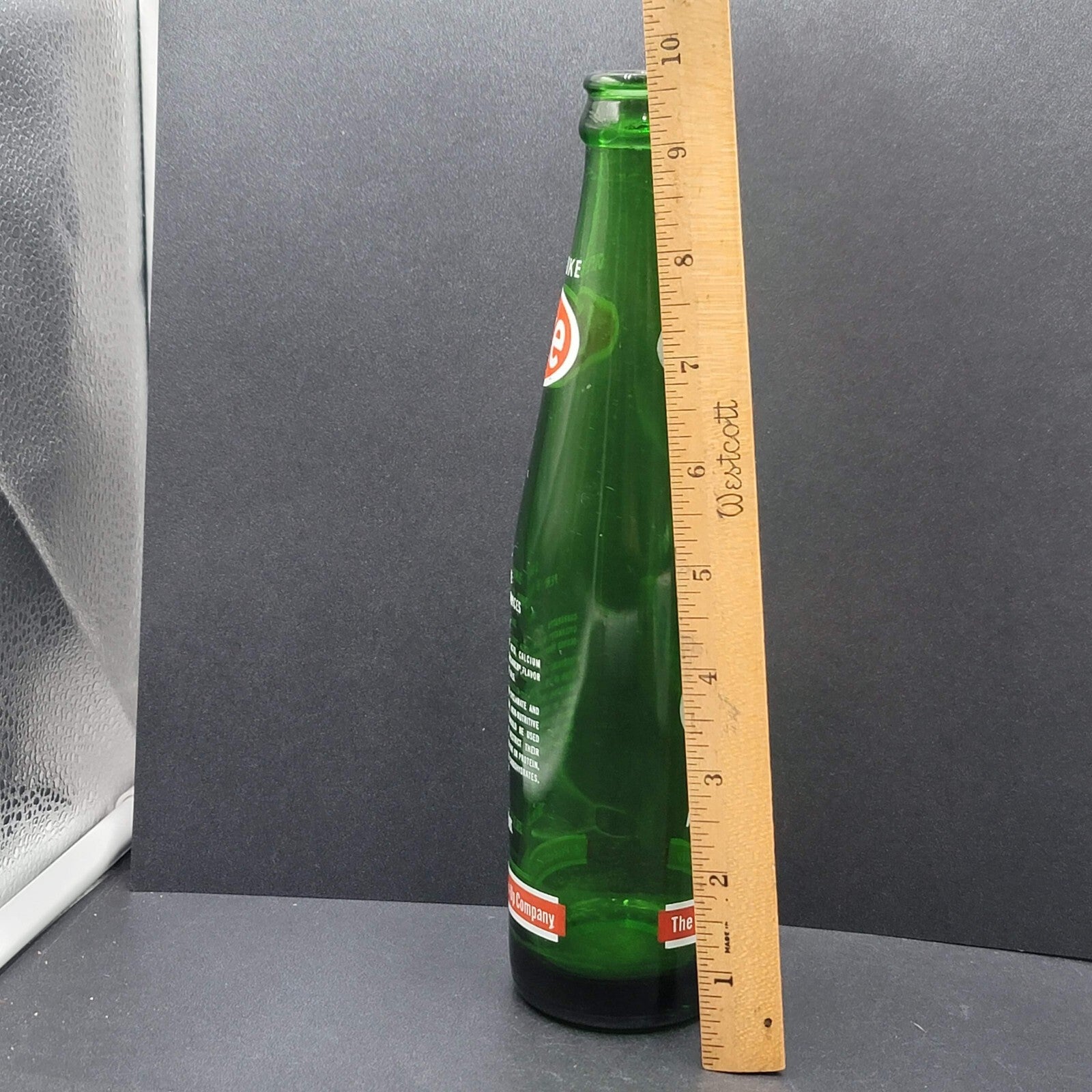 Vintage LIKE Green Glass Bottle Diets Like LIKE Seven Up