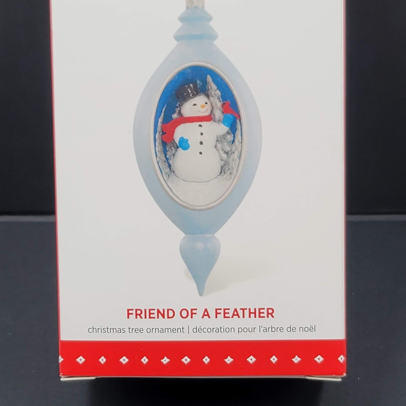 2015 Friend of a Feather Hallmark Ornament Club Exclusive Snowman Red Cardinal