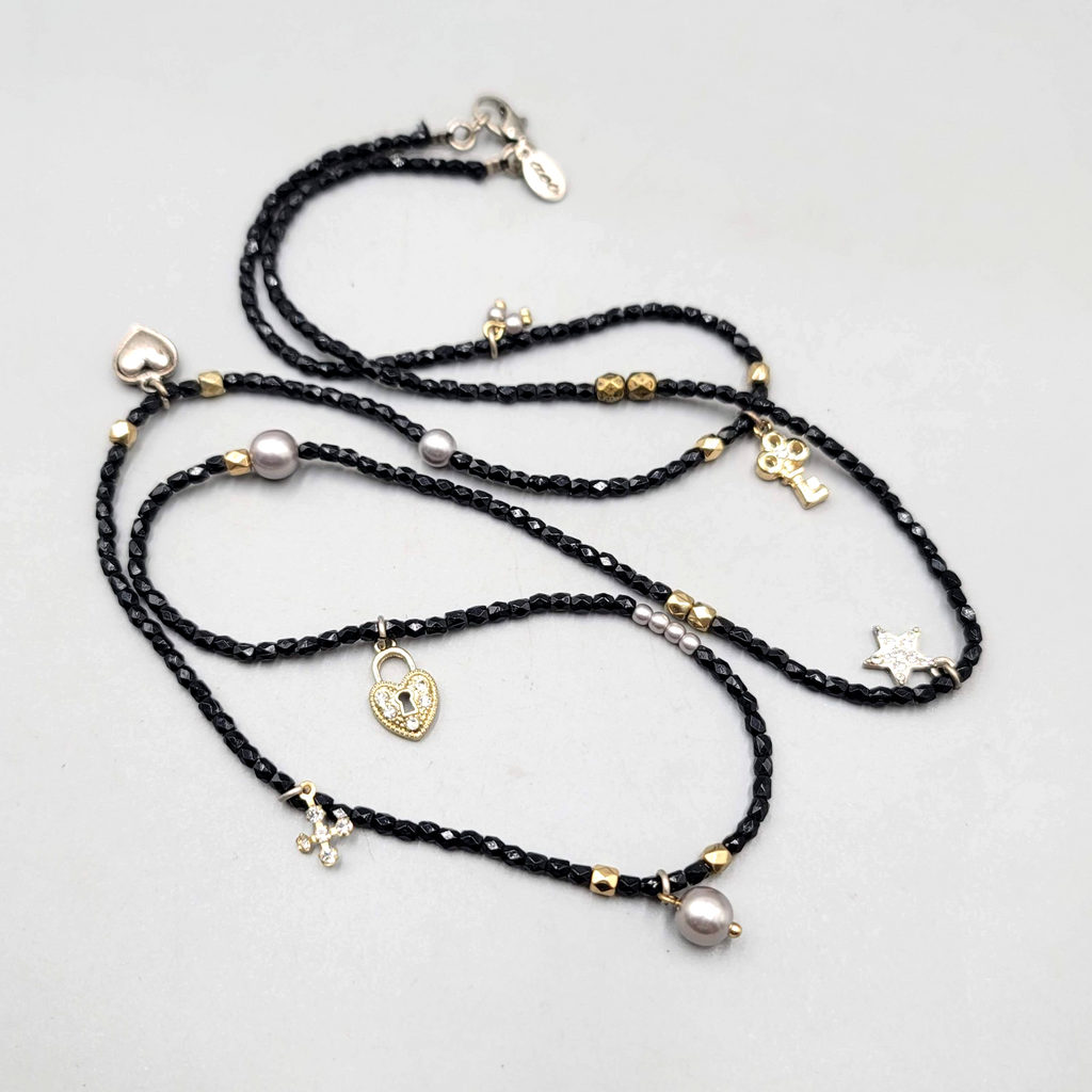 AEO American Eagle Outfitters Necklace Black Seed Bead Gold tone Charms Long 36"