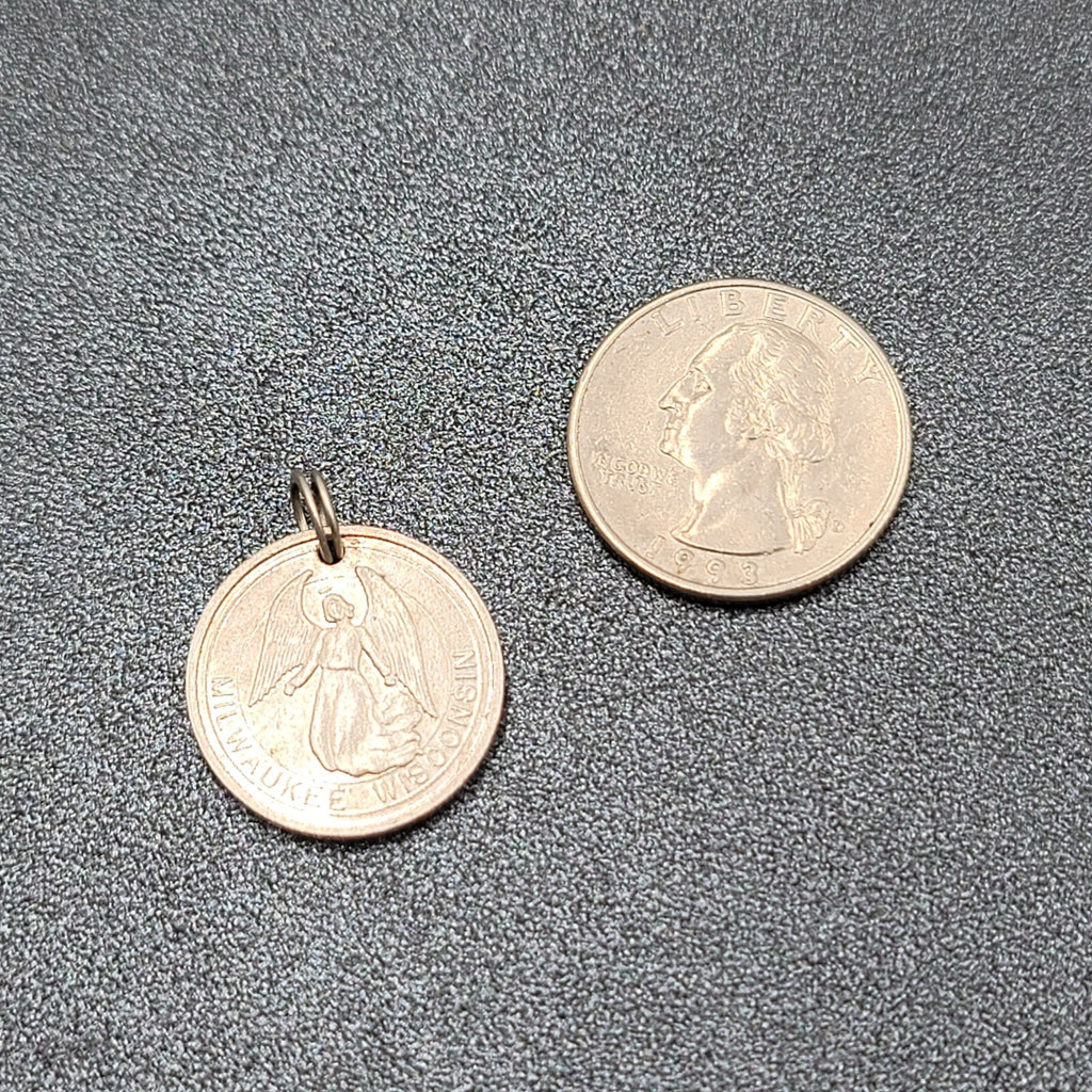 Vtg Guiding Angel Session May 1978 Milwaukee Wisconsin Silver tone Medal Pendant