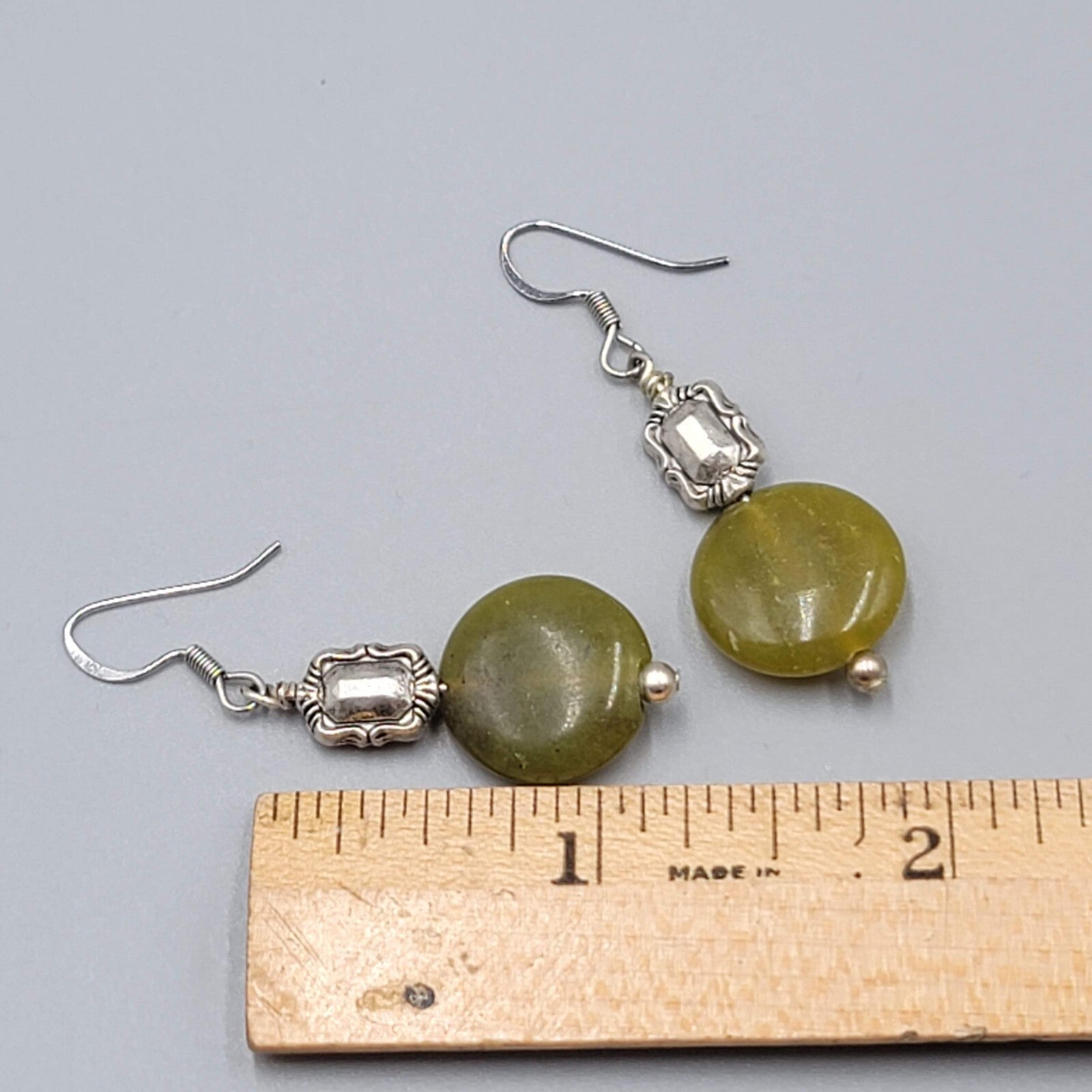 Round Green Stone Pierced Earrings Silver tone Dangle 1.25"