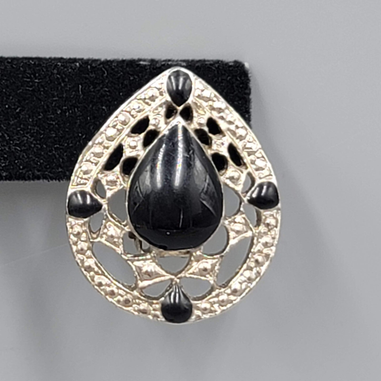 Vintage Teardrop Clip on Earrings Black Enamel Silver tone Drop 1 1/8"