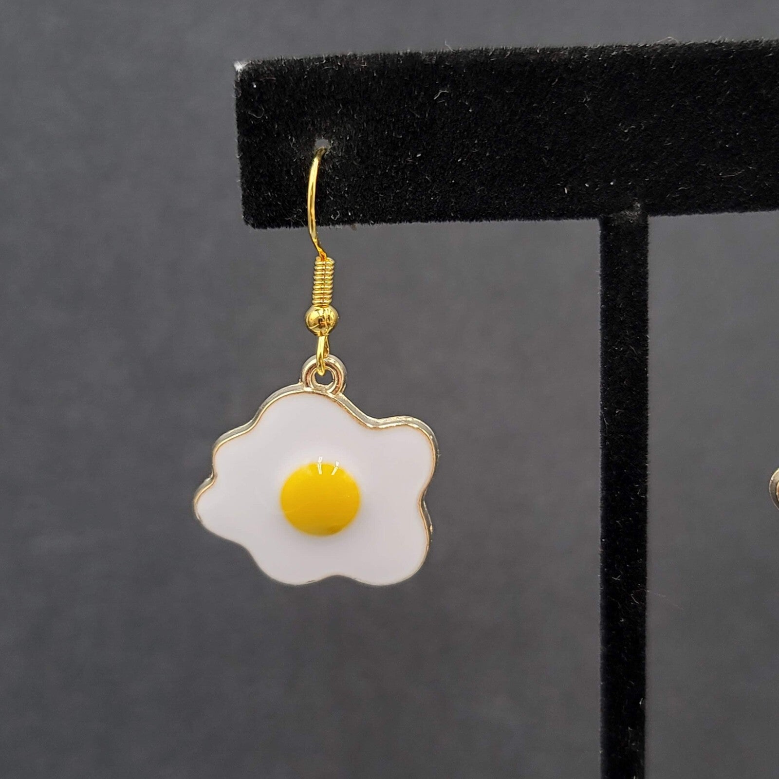 Pierced Earrings Enamel over Metal Gold tone Fried Egg 7/8"