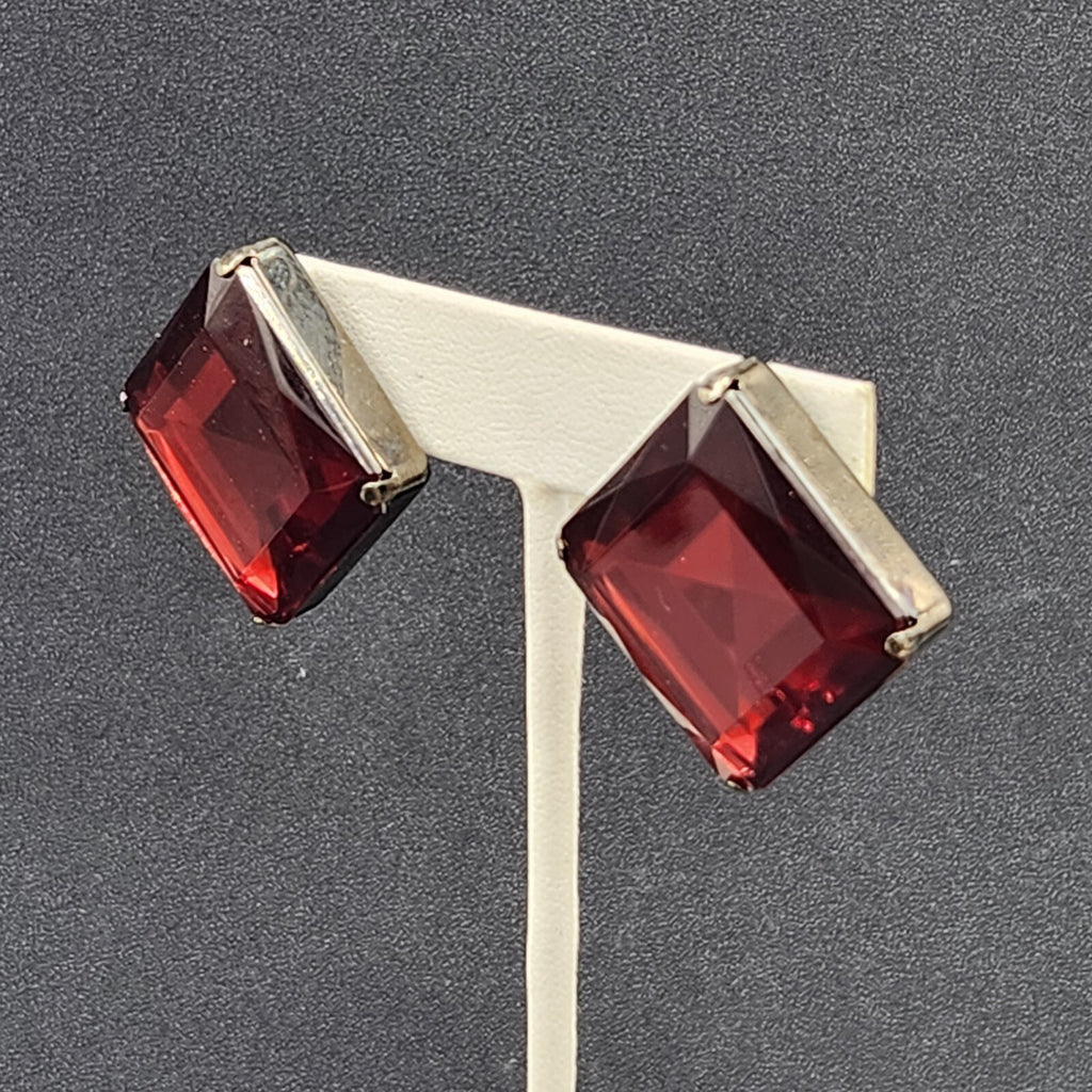 Vintage Clip on Earrings Black Metal Red Acrylic Square Drop 1"