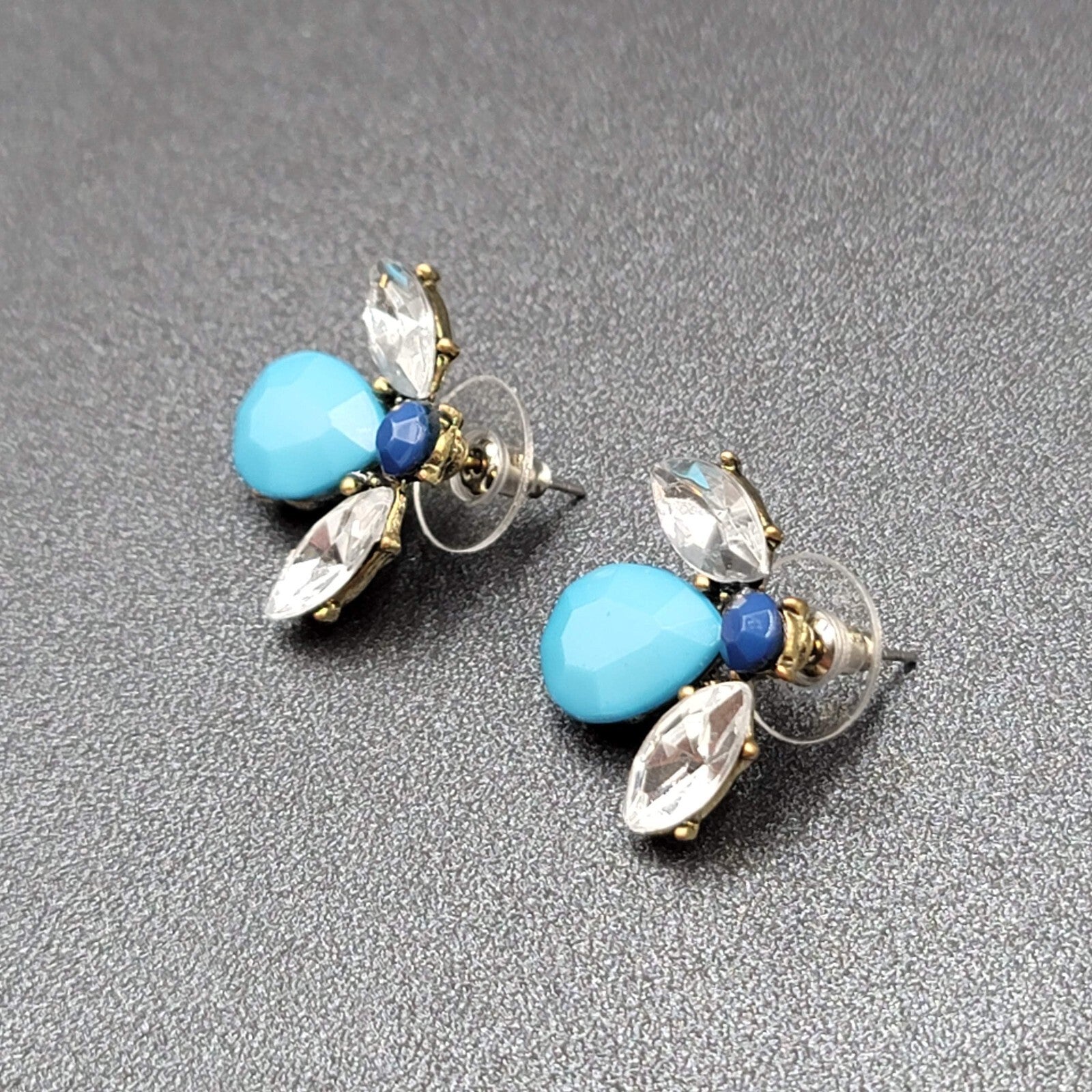 Pierced Earrings Blue Acrylic Bee Flower Design Drop 3/4"
