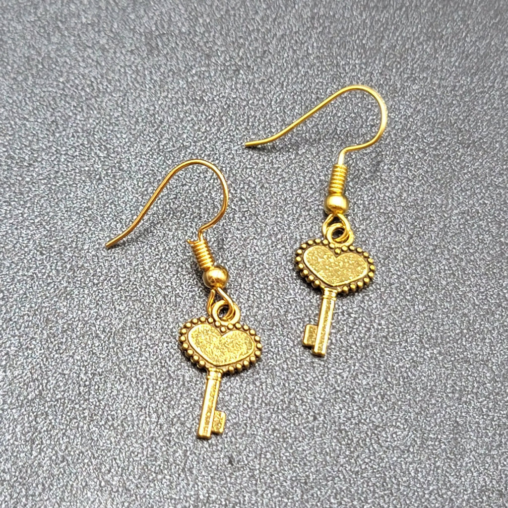 New Ornate Heart Skeleton Key Pierced Earrings Gold tone Dangle 5/8"