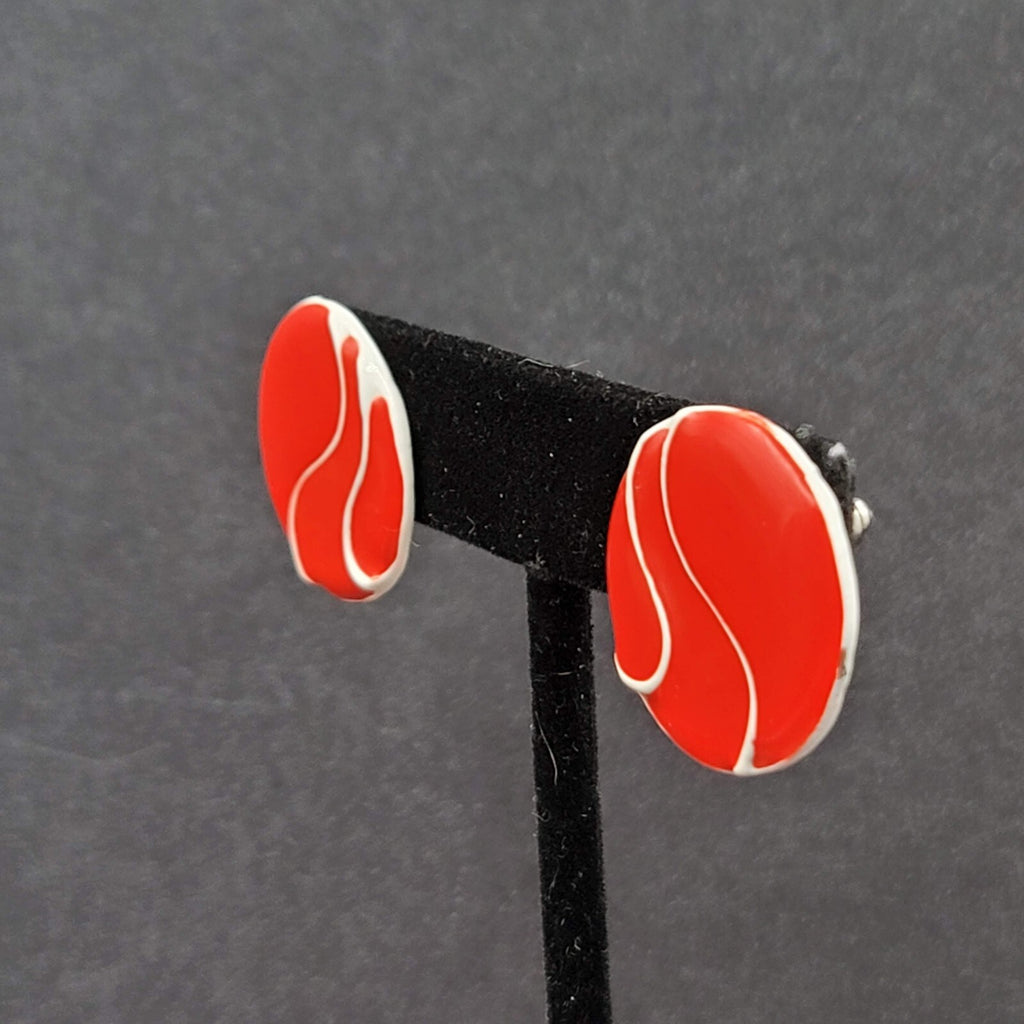 Vintage Pierced Earrings Heavy Enamel Red White Disc Studs 7/8"