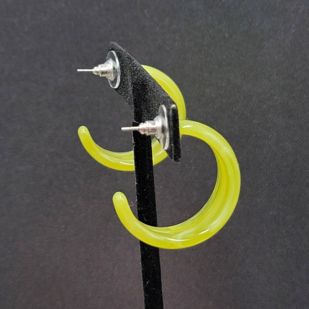 New Pierced Earrings Acrylic Green White Marble Pattern Hoops Lightweight 1.25"