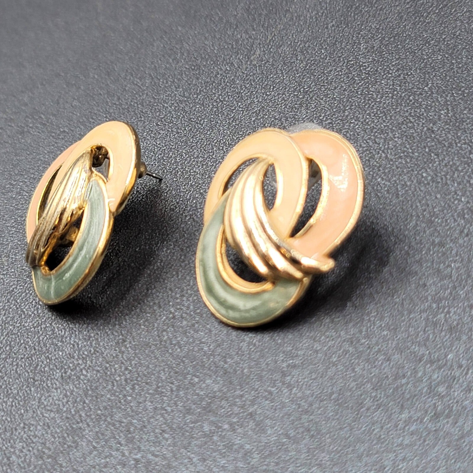 Vintage Pierced Earrings Tan Pink Green Swirl Enamel Gold tone Drop 1 1/8"