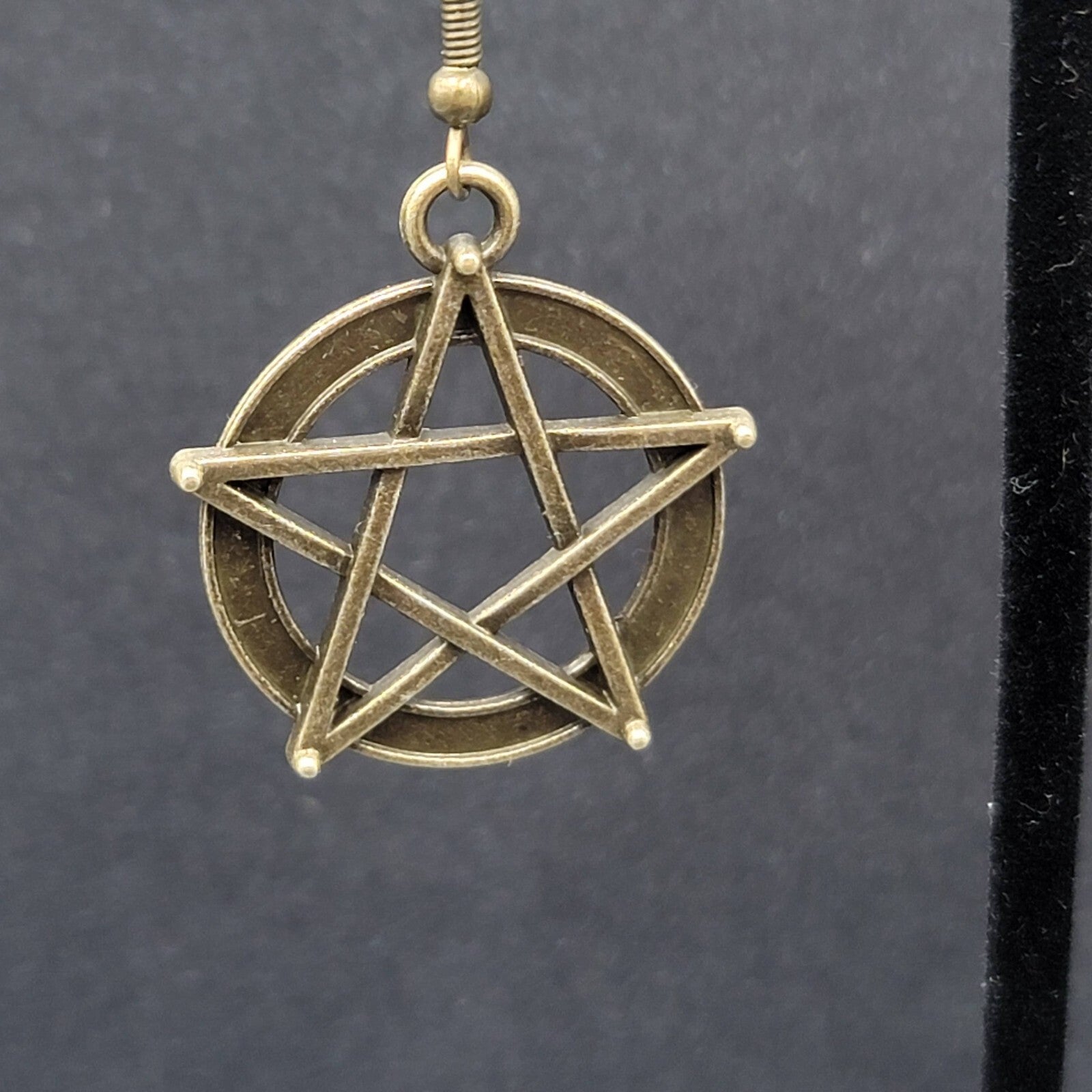 Pentacle Pierced Earrings Bronze tone Pentagram Witch Dangle 1 1/8"