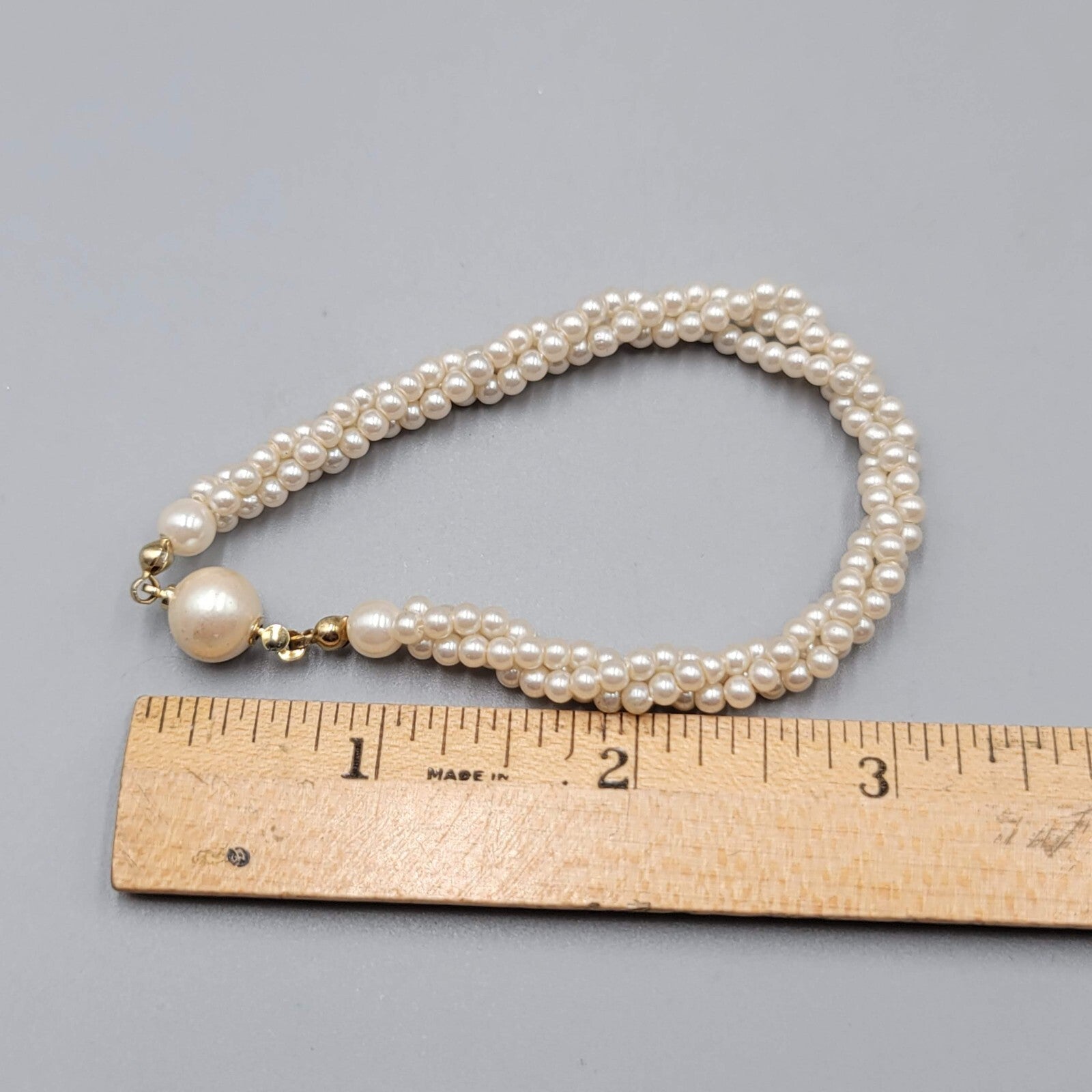 Vintage Bracelet Faux Pearl Bead Twist Hidden Clasp 6.5"
