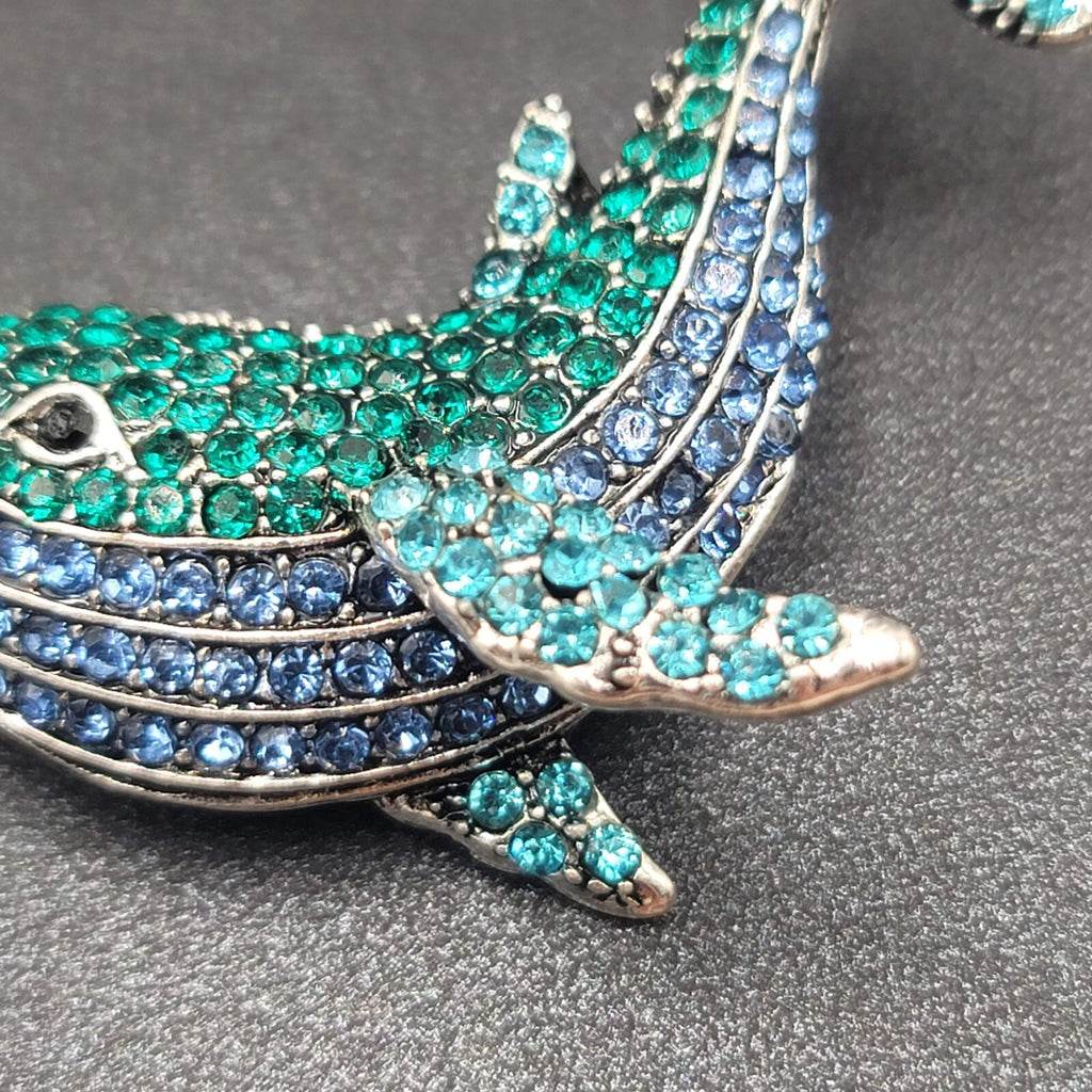 Crystal Rhinestone Brooch Blue Whale Sea life Silver tone 2"