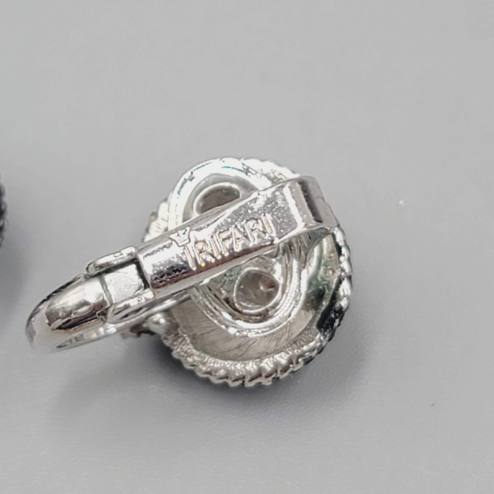 Vintage Trifari Black Stud Clip on Earrings Silver tone 1/2"