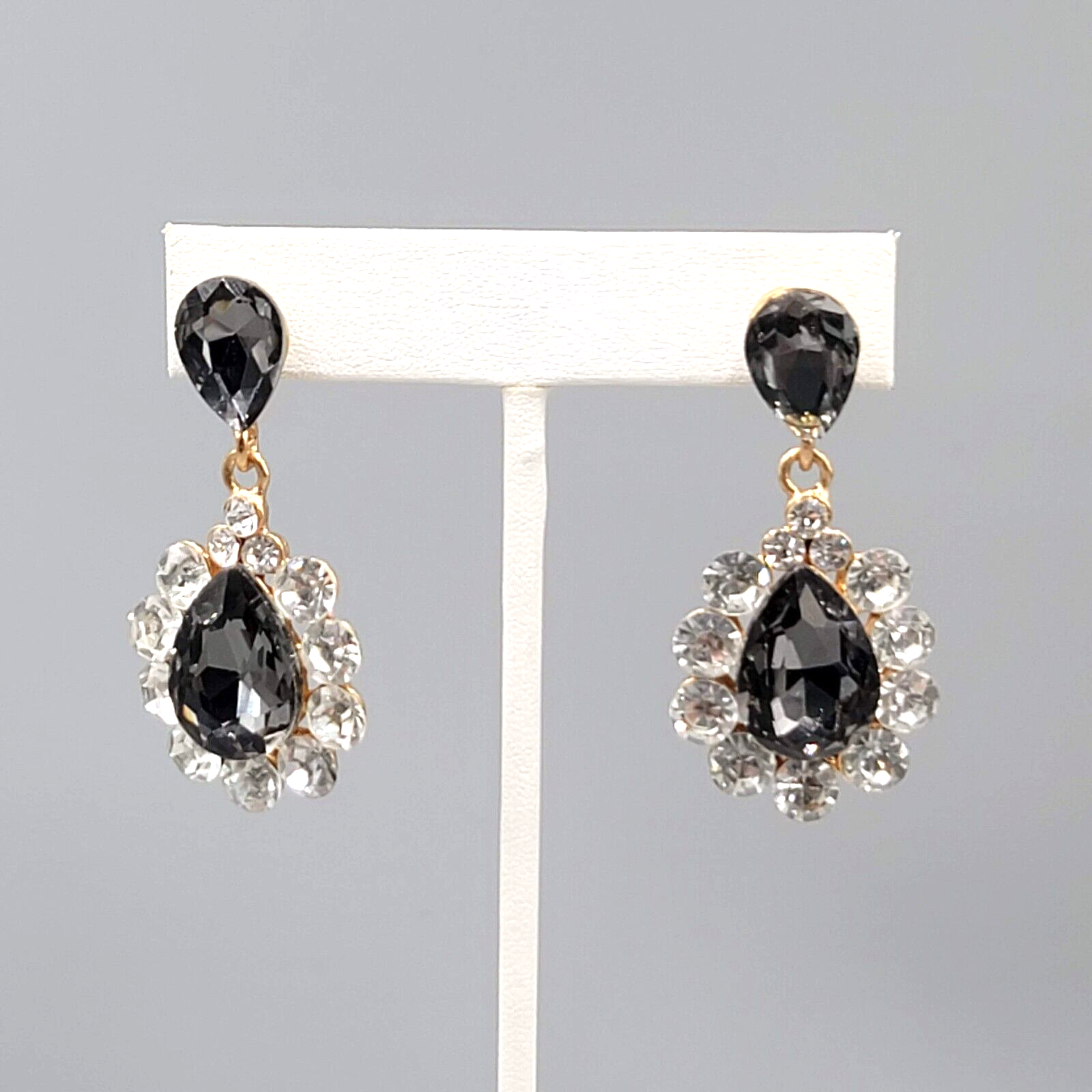 Gray Teardrop Glass Pierced Earrings Gold tone Dangle 2"