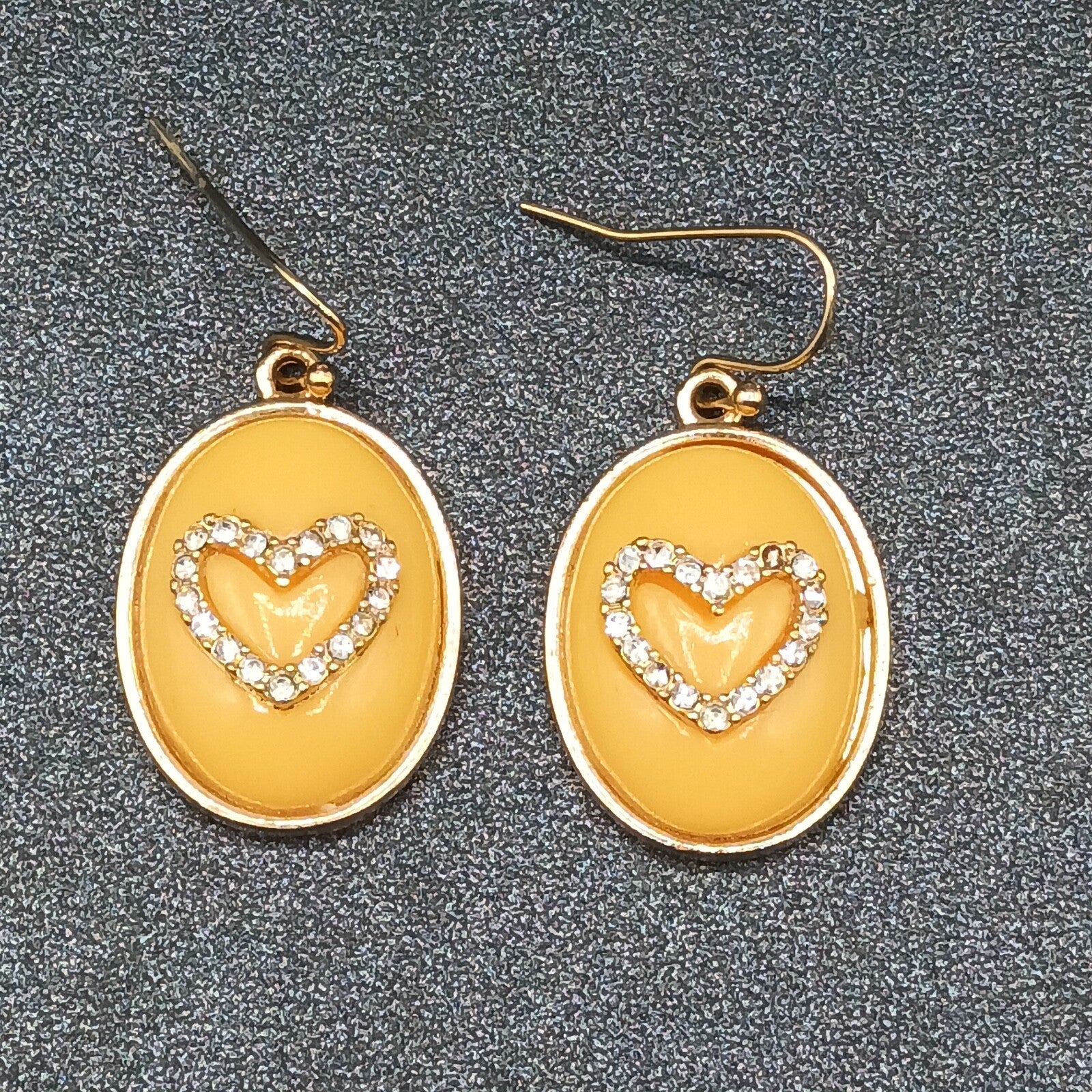 Pierced Earrings Gold tone Peach Color Crystal Heart Dangle 1"
