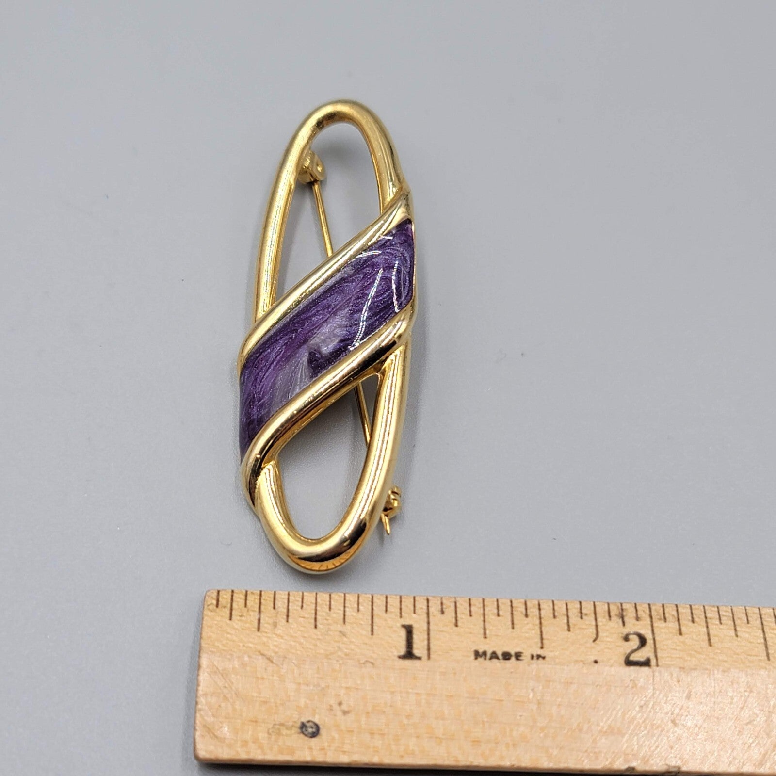 Vintage Purple Enamel Gold-Tone Brooch Open Oval Design 2.5"