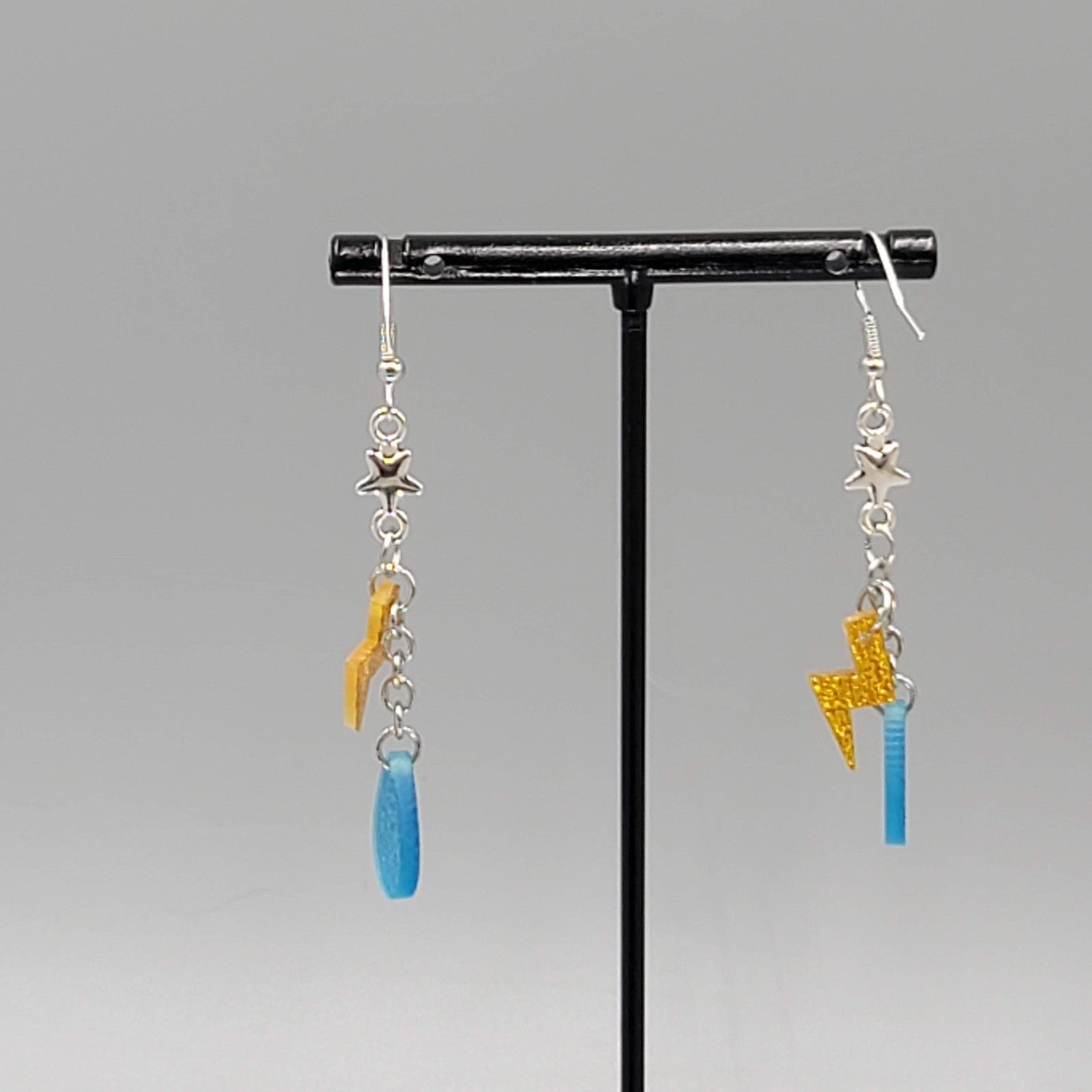 Rain Lighting Dangle Pierced Earrings Silver tone 1.75"