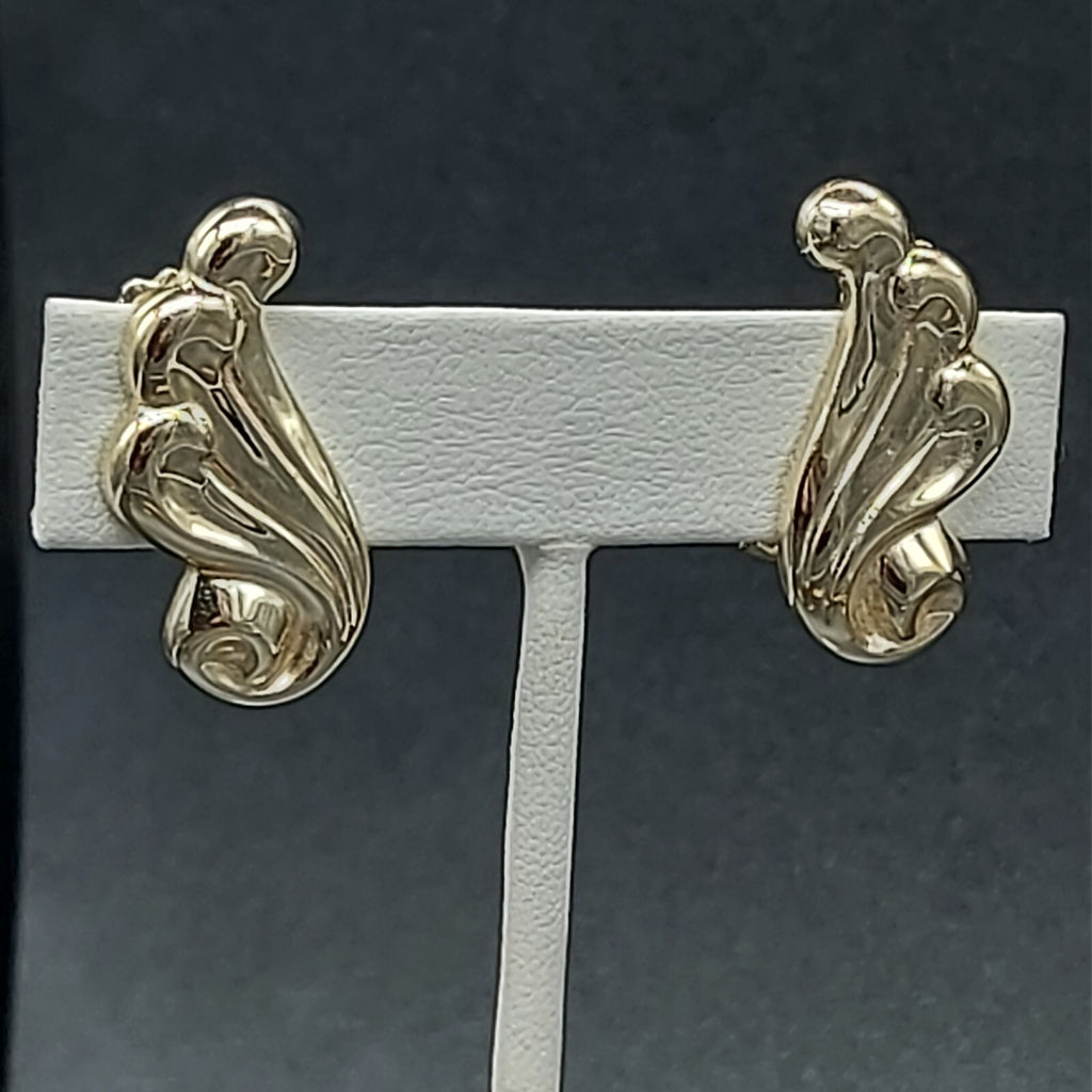 Vintage STAR Clip On Earrings Swirl Design Gold tone Climber 1 1/8"