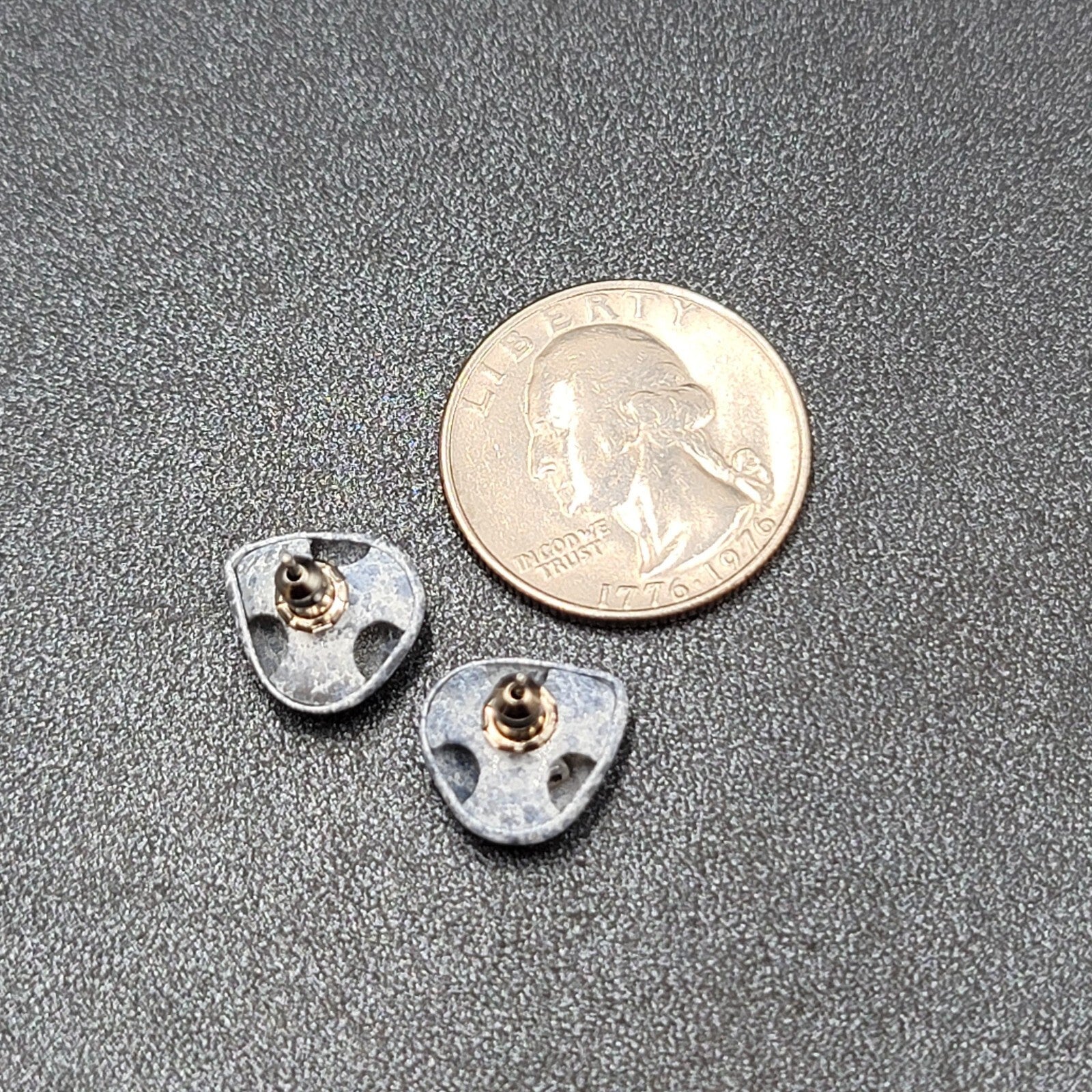 Vintage Pierced Earrings Blue Gray Enamel Splatter Heart Studs 1/2"