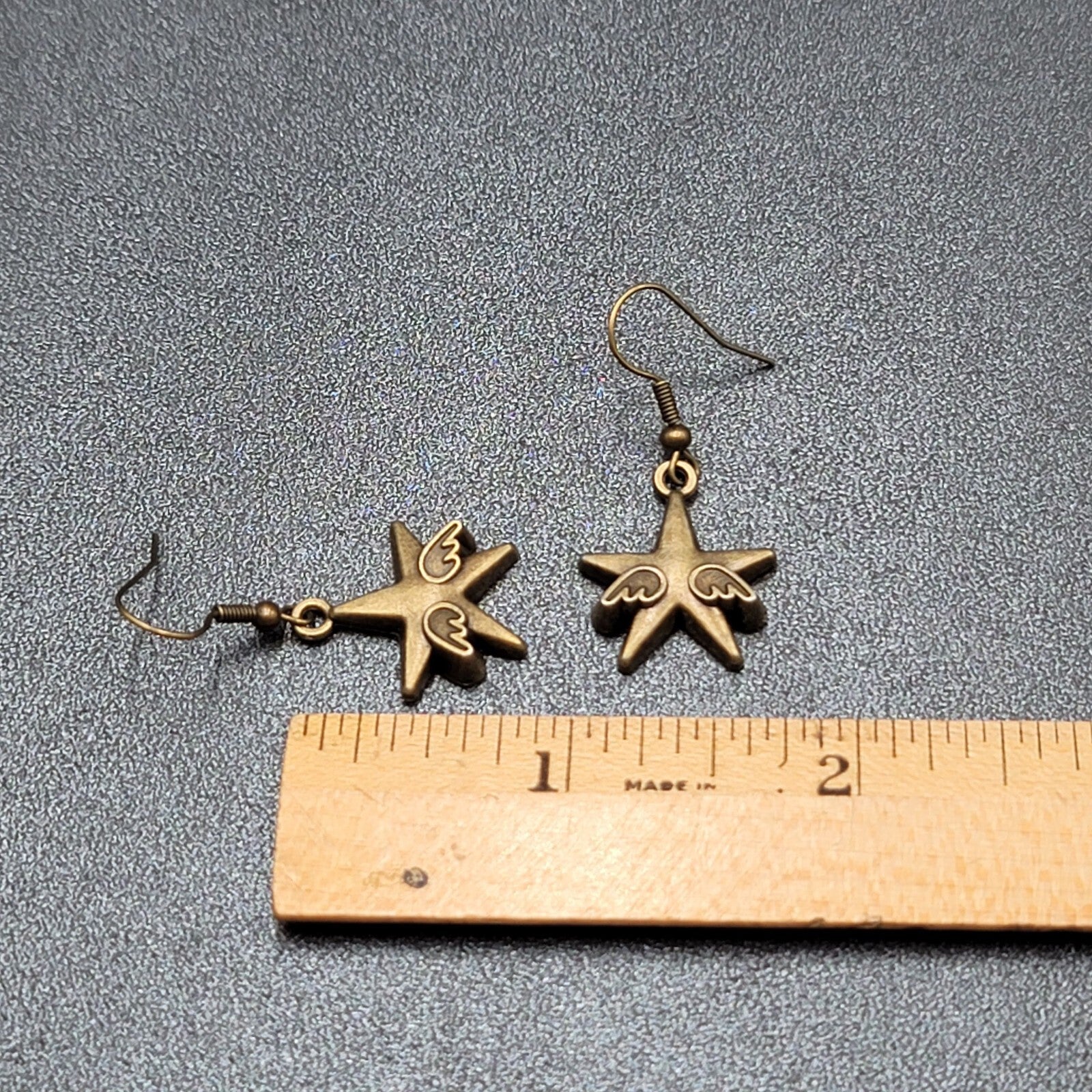 New WINGED STARS Pierced Earrings Bronze tone Dangle 7/8"