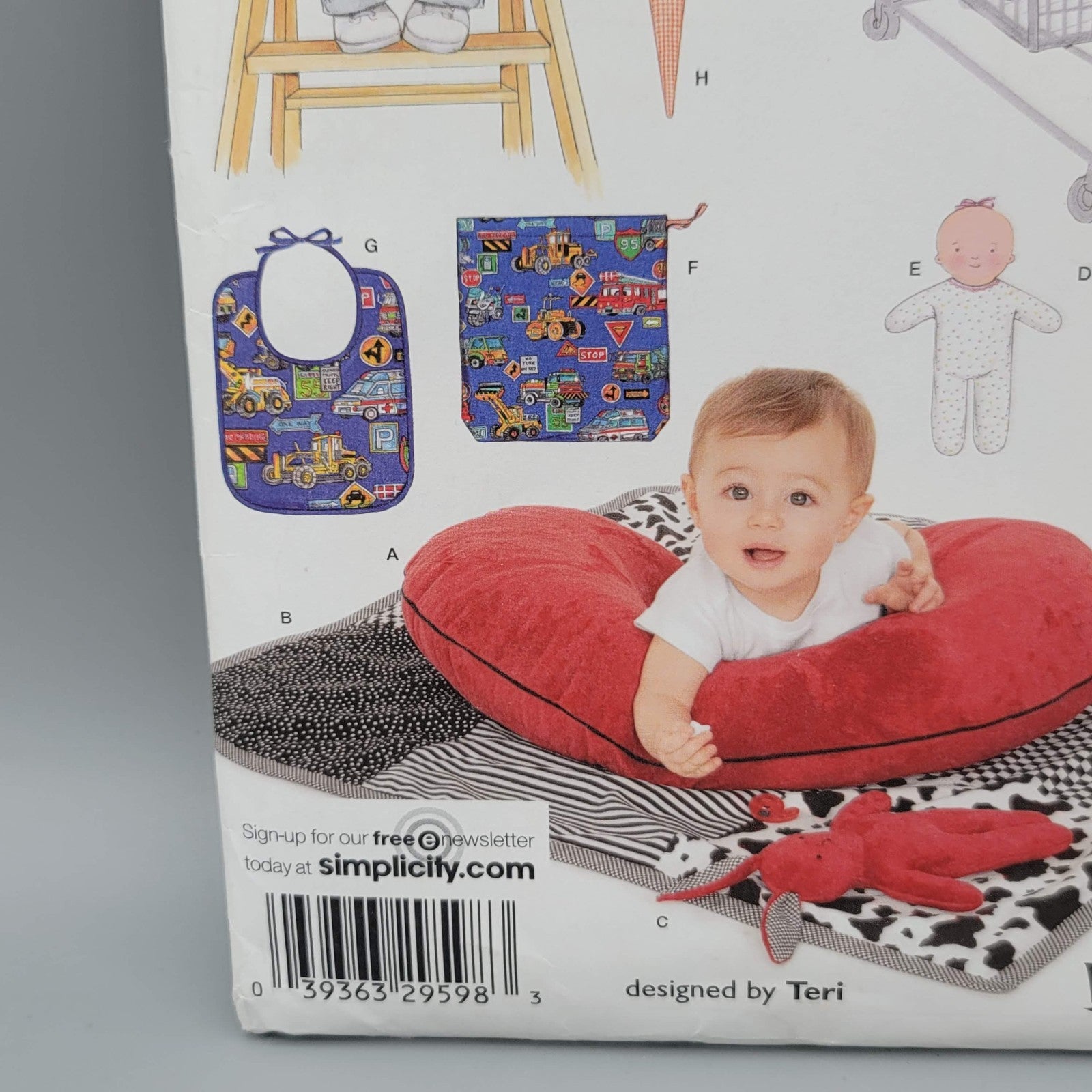 Simplicity 4225 Crafts Patterns Baby Accessories Basket Cover Bib  Teri Wrights